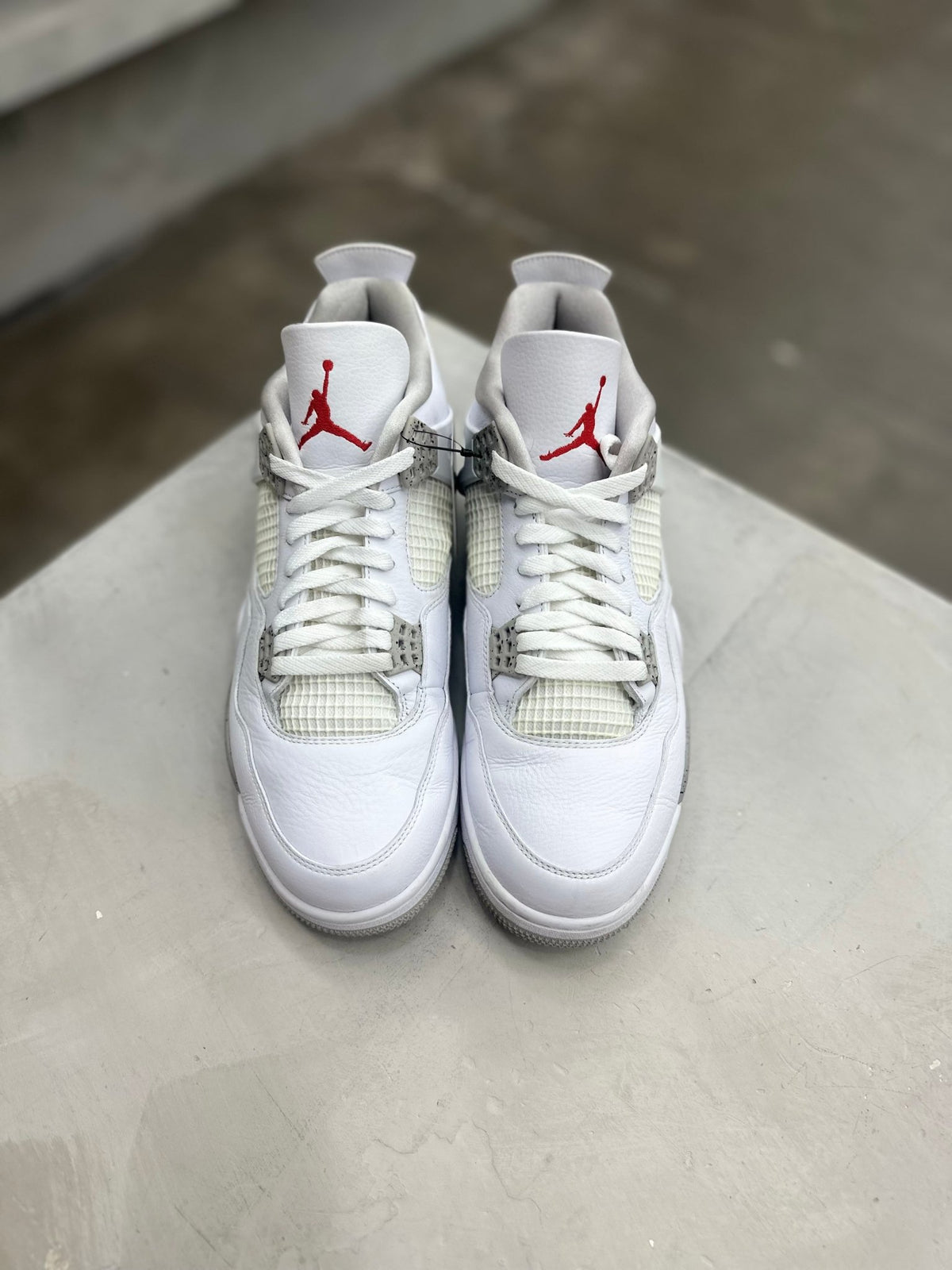 Jordan 4 Retro White Oreo Sz 12 (PREOWNED) (NO BOX) - Restock AveJordan 4 Retro White Oreo Sz 12 (PREOWNED) (NO BOX)Restock AveRestock Ave1237710195Restock Ave