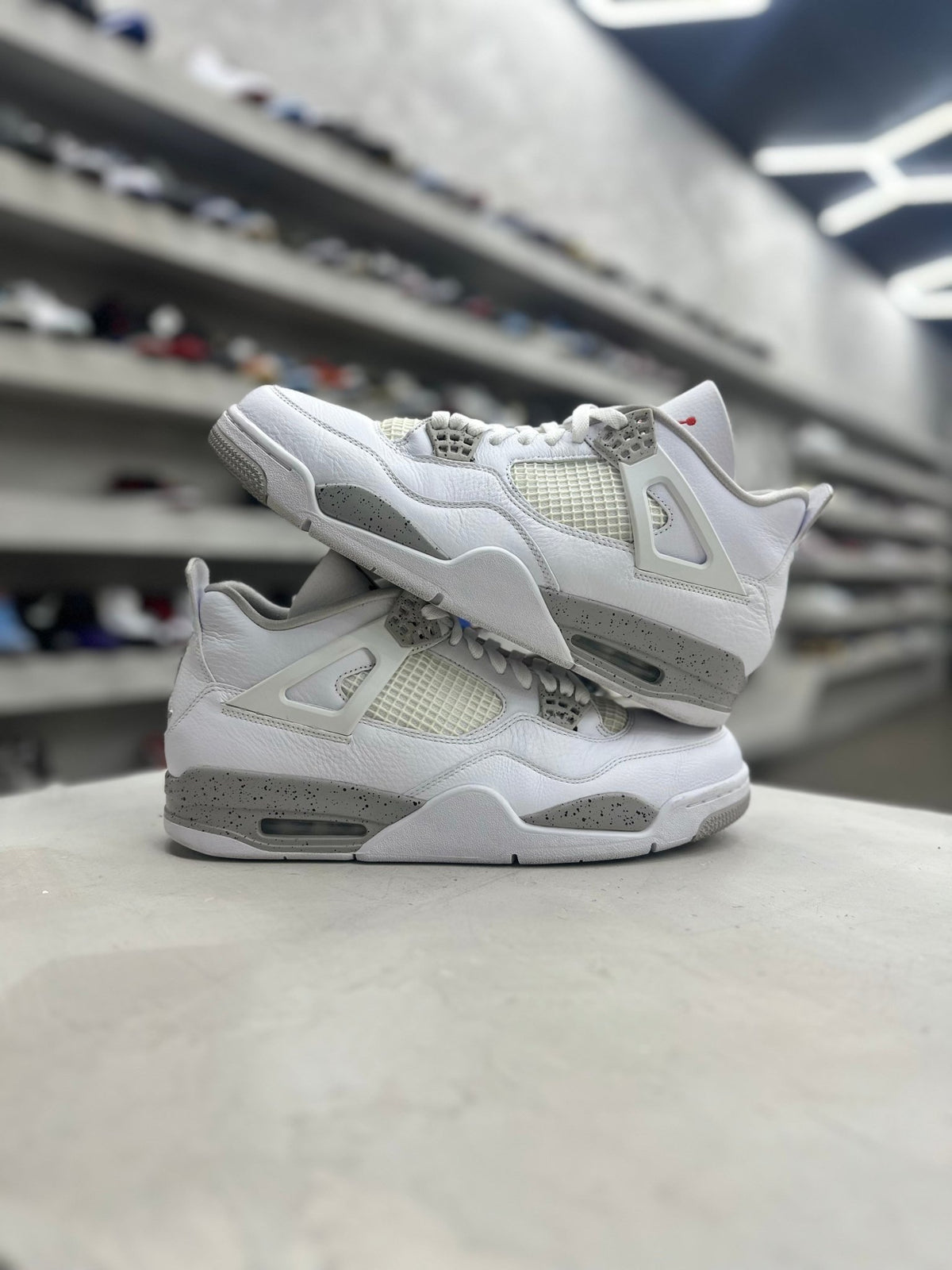 Jordan 4 Retro White Oreo Sz 12 (PREOWNED) (NO BOX) - Restock AveJordan 4 Retro White Oreo Sz 12 (PREOWNED) (NO BOX)Restock AveRestock Ave1237710195Restock Ave