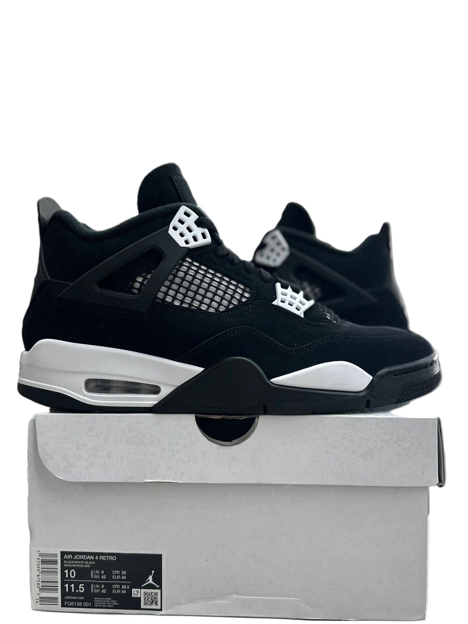 Jordan 4 Retro White Thunder Sz 10 (PREOWNED) - Restock AveJordan 4 Retro White Thunder Sz 10 (PREOWNED)Restock AveRestock Ave1091948915Restock Ave