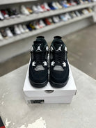 Jordan 4 Retro White Thunder Sz 5.5Y (PREOWNED) - Restock AveJordan 4 Retro White Thunder Sz 5.5Y (PREOWNED)Restock AveRestock Ave5.5yRestock Ave