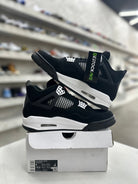 Jordan 4 Retro White Thunder Sz 9 (PREOWNED) - Restock AveJordan 4 Retro White Thunder Sz 9 (PREOWNED)Restock AveRestock Ave937287539Restock Ave