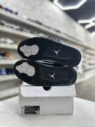 Jordan 4 Retro White Thunder Sz 9 (PREOWNED) - Restock AveJordan 4 Retro White Thunder Sz 9 (PREOWNED)Restock AveRestock Ave937287539Restock Ave