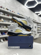 Jordan 5 Retro A Ma Maniére Dawn Sz W12/10.5 (PREOWNED) - Restock AveJordan 5 Retro A Ma Maniére Dawn Sz W12/10.5 (PREOWNED)Restock AveRestock Avew12/10.5men69866355Restock Ave