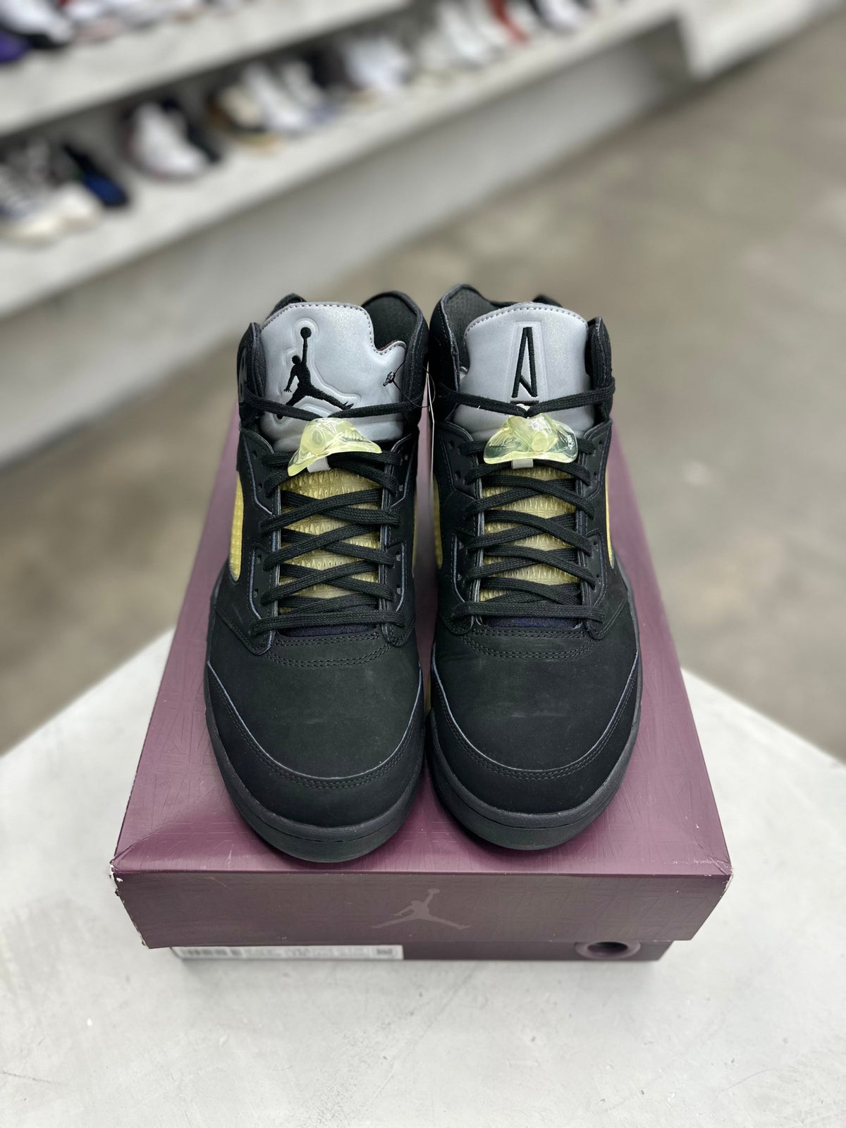 Jordan 5 Retro A Ma Maniére Dusk Sz 10.5 (PREOWNED) - Restock AveJordan 5 Retro A Ma Maniére Dusk Sz 10.5 (PREOWNED)Restock AveRestock Ave10.5Restock Ave