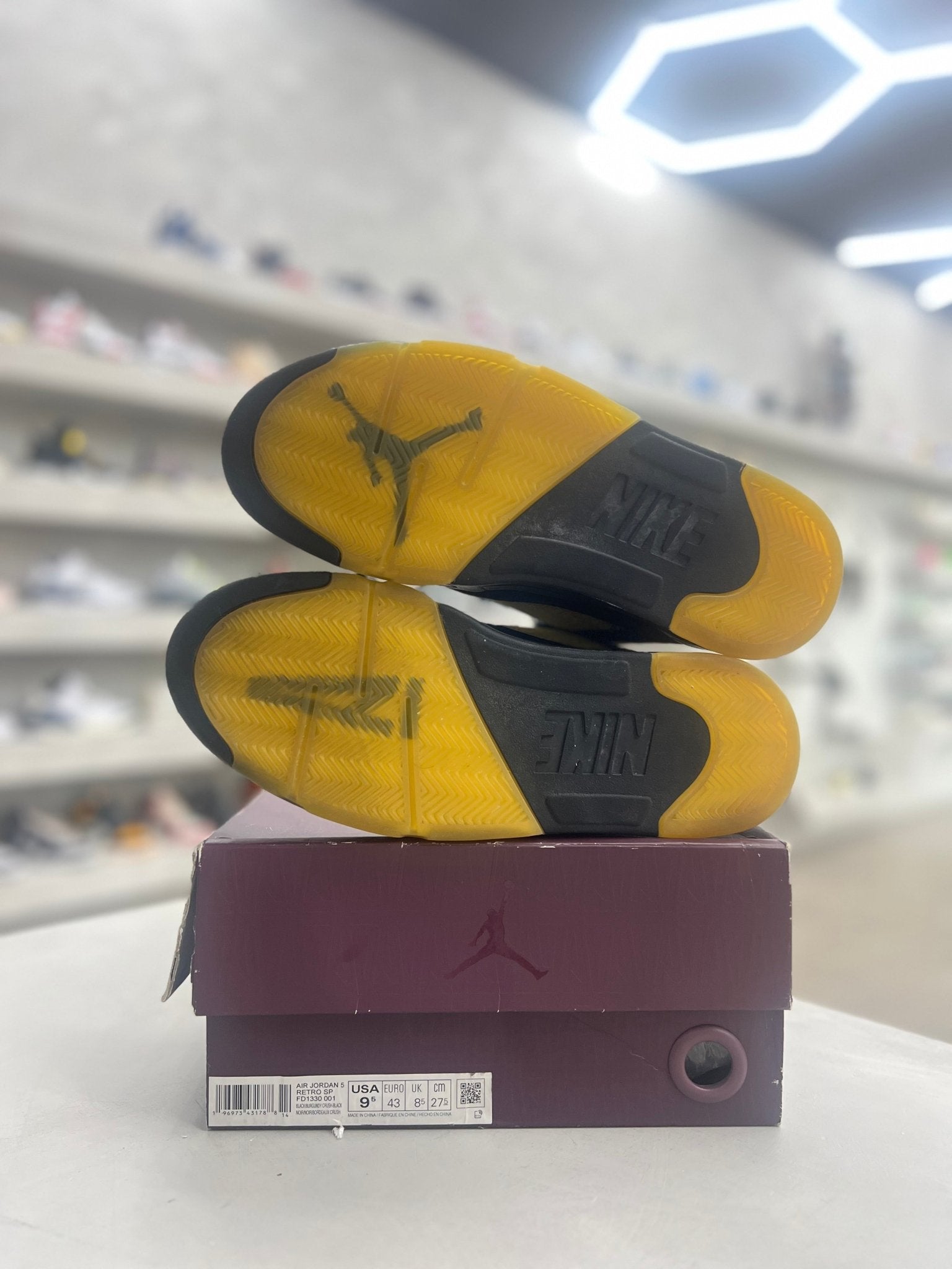 Jordan 5 Retro A Ma Maniére Dusk Sz 9.5 (PREOWNED) - Restock AveJordan 5 Retro A Ma Maniére Dusk Sz 9.5 (PREOWNED)Restock AveRestock Ave9.5Restock Ave