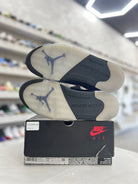 Jordan 5 Retro Alternate Grape Sz 12 (PREOWNED) - Restock AveJordan 5 Retro Alternate Grape Sz 12 (PREOWNED)Restock AveRestock Ave1231549555Restock Ave