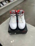 Jordan 5 Retro Fire Red Silver Tongue Sz 10 (PREOWNED) - Restock AveJordan 5 Retro Fire Red Silver Tongue Sz 10 (PREOWNED)Restock AveRestock Ave10Restock Ave