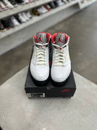 Jordan 5 Retro Fire Red Silver Tongue Sz 10 (PREOWNED) - Restock AveJordan 5 Retro Fire Red Silver Tongue Sz 10 (PREOWNED)Restock AveRestock Ave10Restock Ave