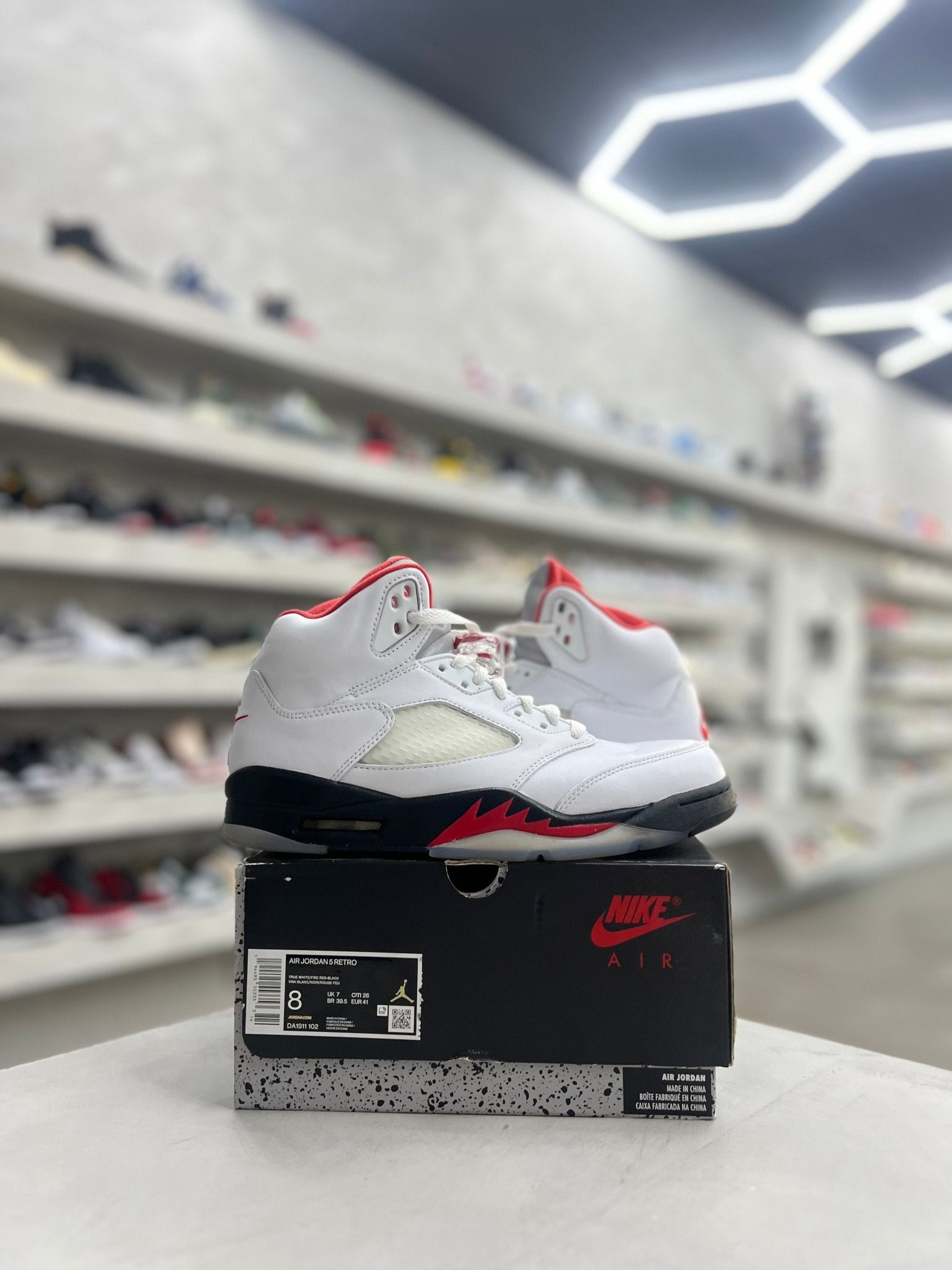 jordan 5 fire red 2020 box