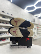 Jordan 5 Retro Fire Red Silver Tongue Sz 8 (PREOWNED) - Restock AveJordan 5 Retro Fire Red Silver Tongue Sz 8 (PREOWNED)Restock AveRestock Ave831242867Restock Ave