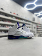 Jordan 5 Retro Grape (2013) Sz 8 (PREOWNED) (NO BOX) - Restock AveJordan 5 Retro Grape (2013) Sz 8 (PREOWNED) (NO BOX)Restock AveRestock Ave812821363Restock Ave
