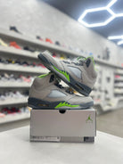 Jordan 5 Retro Green Bean Sz 11 (PREOWNED) - Restock AveJordan 5 Retro Green Bean Sz 11 (PREOWNED)Restock AveRestock Ave1184741491Restock Ave