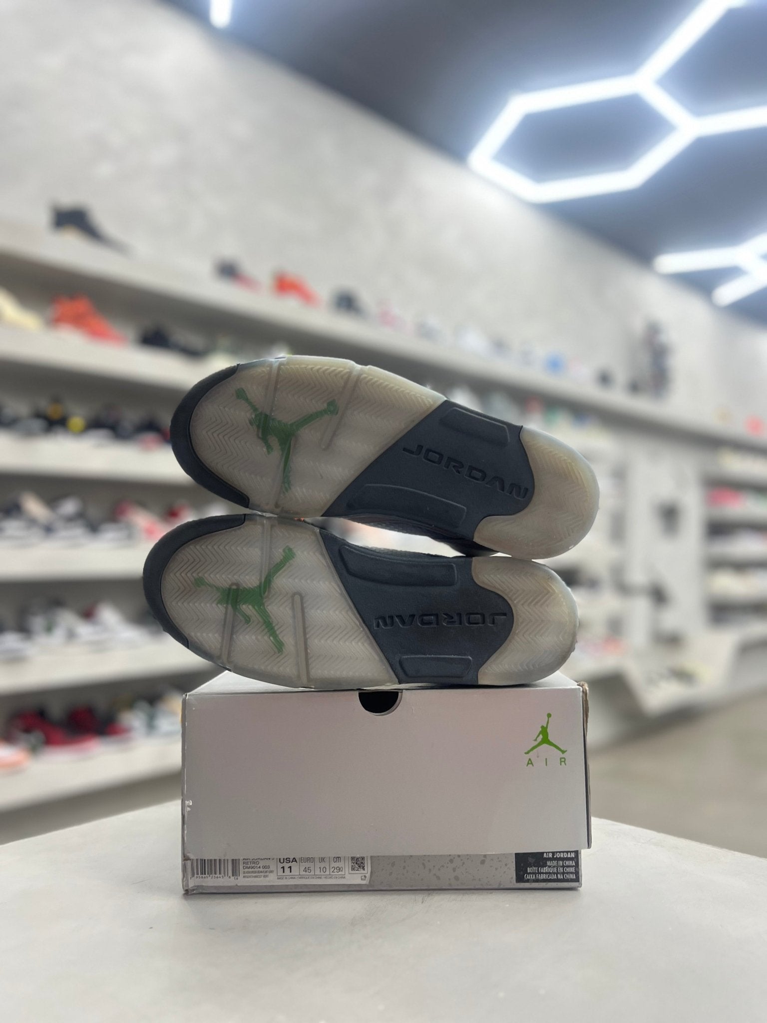 Jordan 5 Retro Green Bean Sz 11 (PREOWNED) - Restock AveJordan 5 Retro Green Bean Sz 11 (PREOWNED)Restock AveRestock Ave1184741491Restock Ave