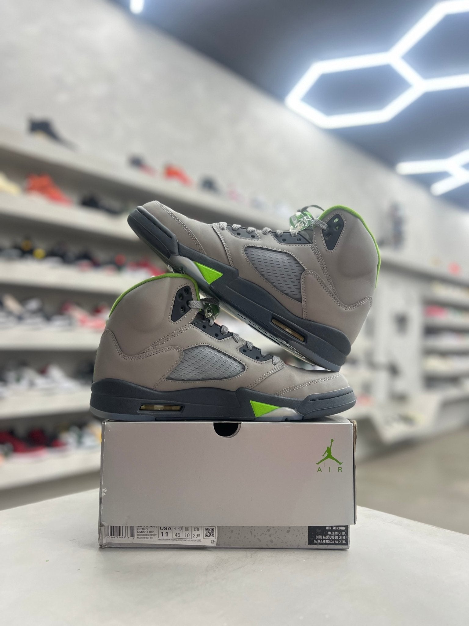 Jordan 5 Retro Green Bean Sz 11 (PREOWNED) - Restock AveJordan 5 Retro Green Bean Sz 11 (PREOWNED)Restock AveRestock Ave1184741491Restock Ave