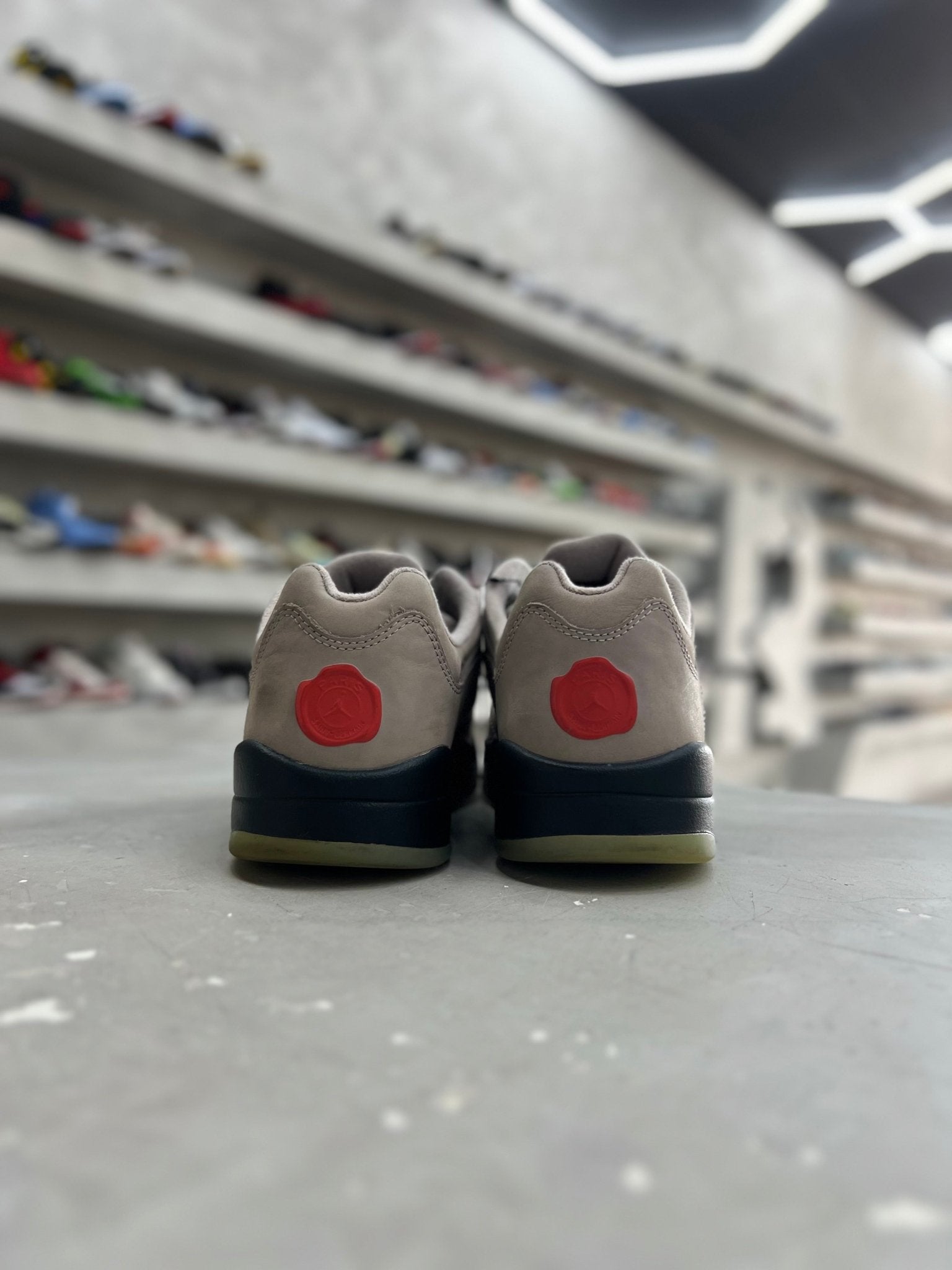 Jordan 5 Retro Low PSG Sz 10 (PREOWNED)(NO BOX) - Restock AveJordan 5 Retro Low PSG Sz 10 (PREOWNED)(NO BOX)Restock AveRestock Ave10Restock Ave