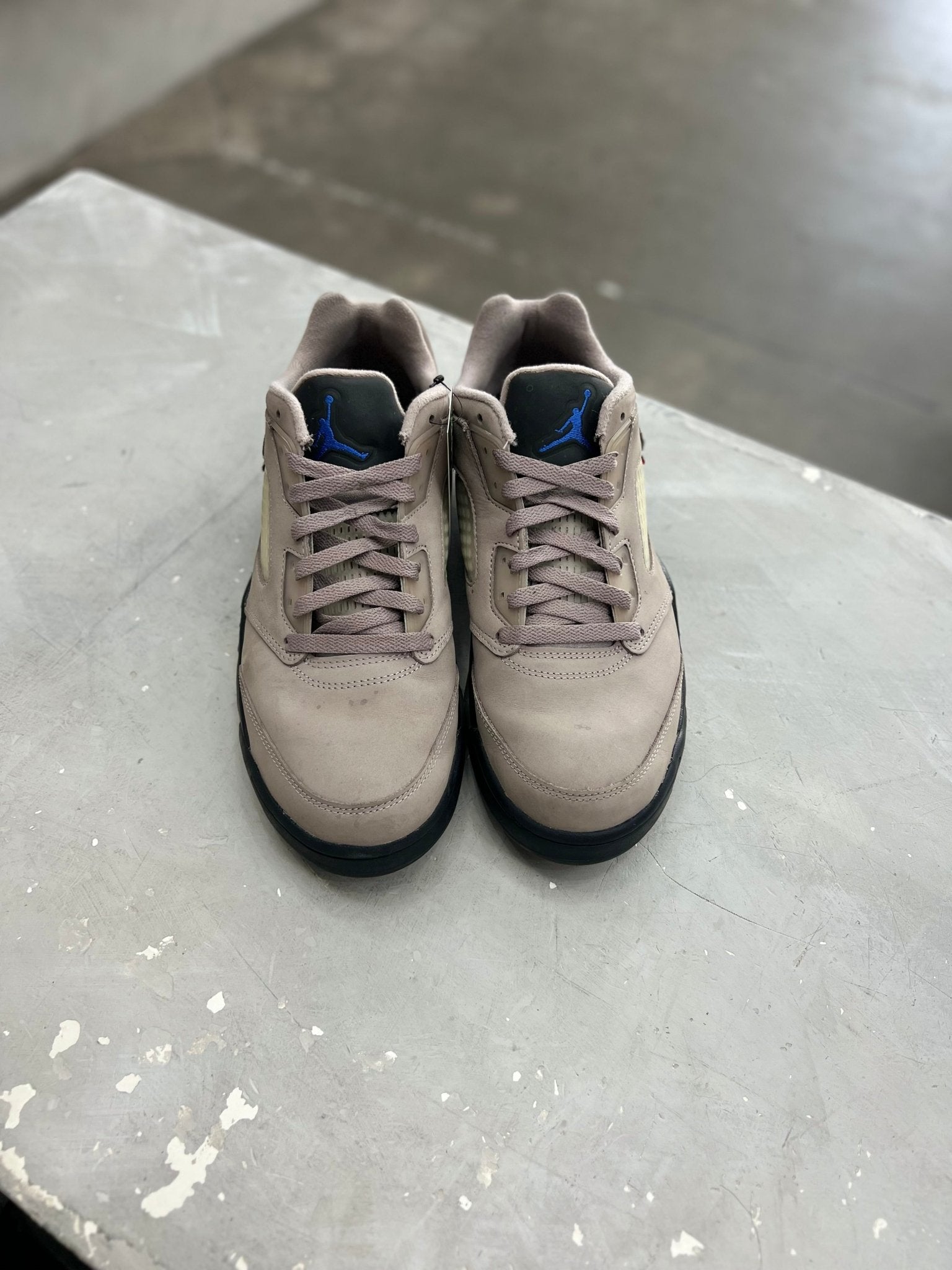 Jordan 5 Retro Low PSG Sz 10 (PREOWNED)(NO BOX) - Restock AveJordan 5 Retro Low PSG Sz 10 (PREOWNED)(NO BOX)Restock AveRestock Ave10Restock Ave