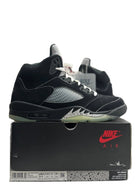 Jordan 5 Retro OG Black Metallic Reimagined Sz 11 (PREOWNED) - Restock AveJordan 5 Retro OG Black Metallic Reimagined Sz 11 (PREOWNED)Restock AveRestock Ave1129631347Restock Ave