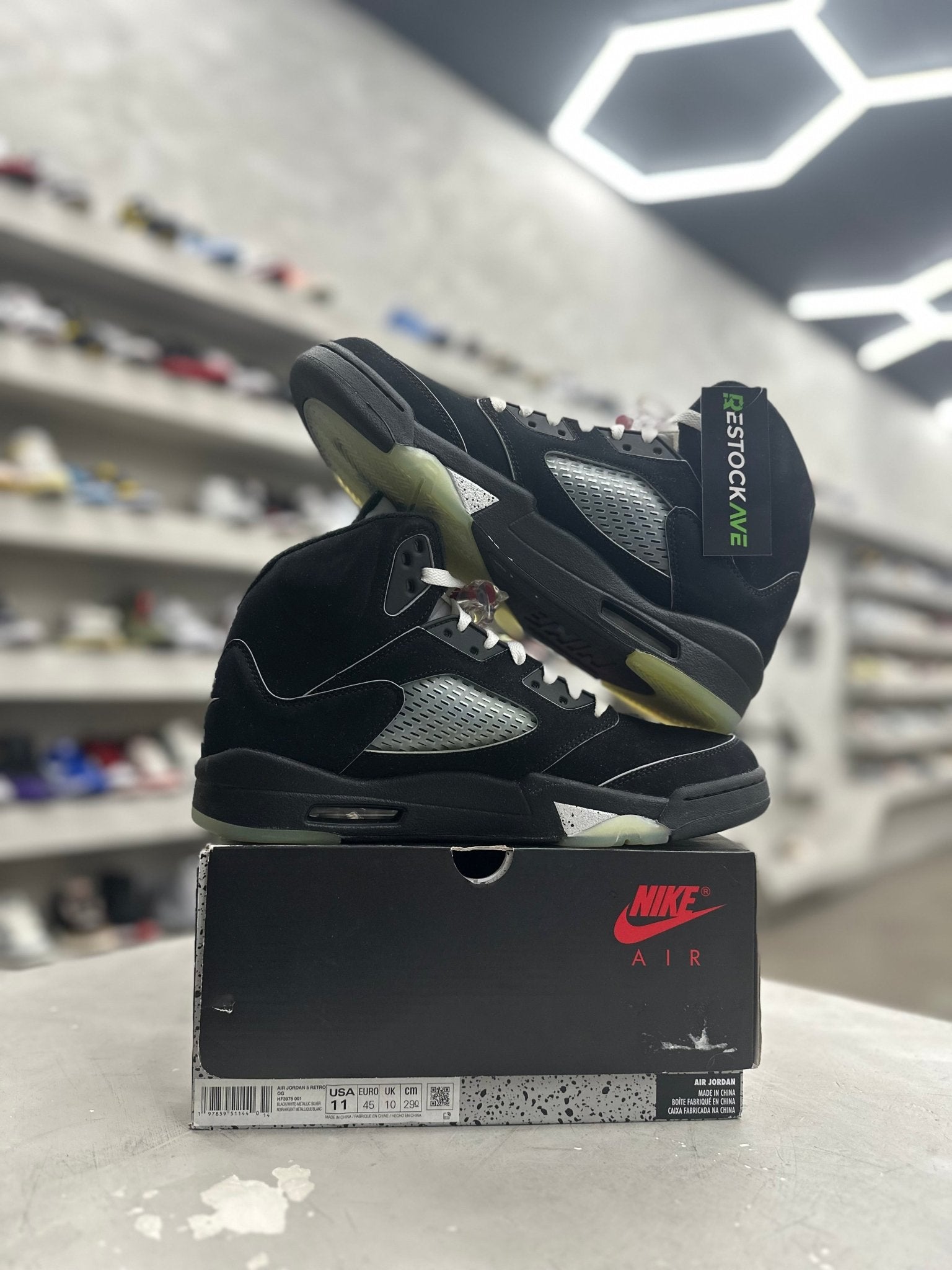 Jordan 5 Retro OG Black Metallic Reimagined Sz 11 (PREOWNED) - Restock AveJordan 5 Retro OG Black Metallic Reimagined Sz 11 (PREOWNED)Restock AveRestock Ave1129631347Restock Ave