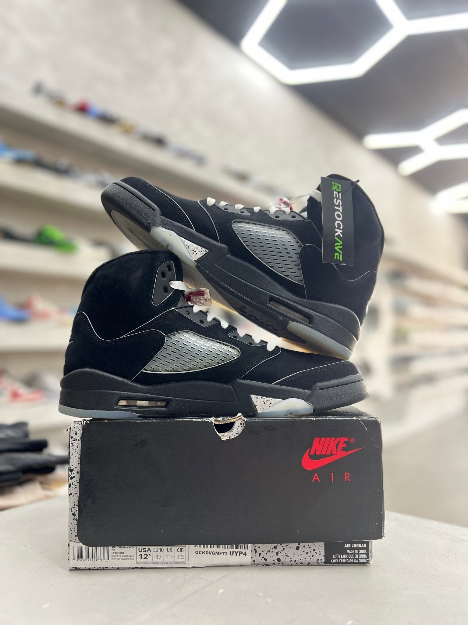 Jordan 5 Retro OG Black Metallic Reimagined Sz 12.5 (PREOWNED) - Restock AveJordan 5 Retro OG Black Metallic Reimagined Sz 12.5 (PREOWNED)Restock AveRestock Ave12.594219635Restock Ave