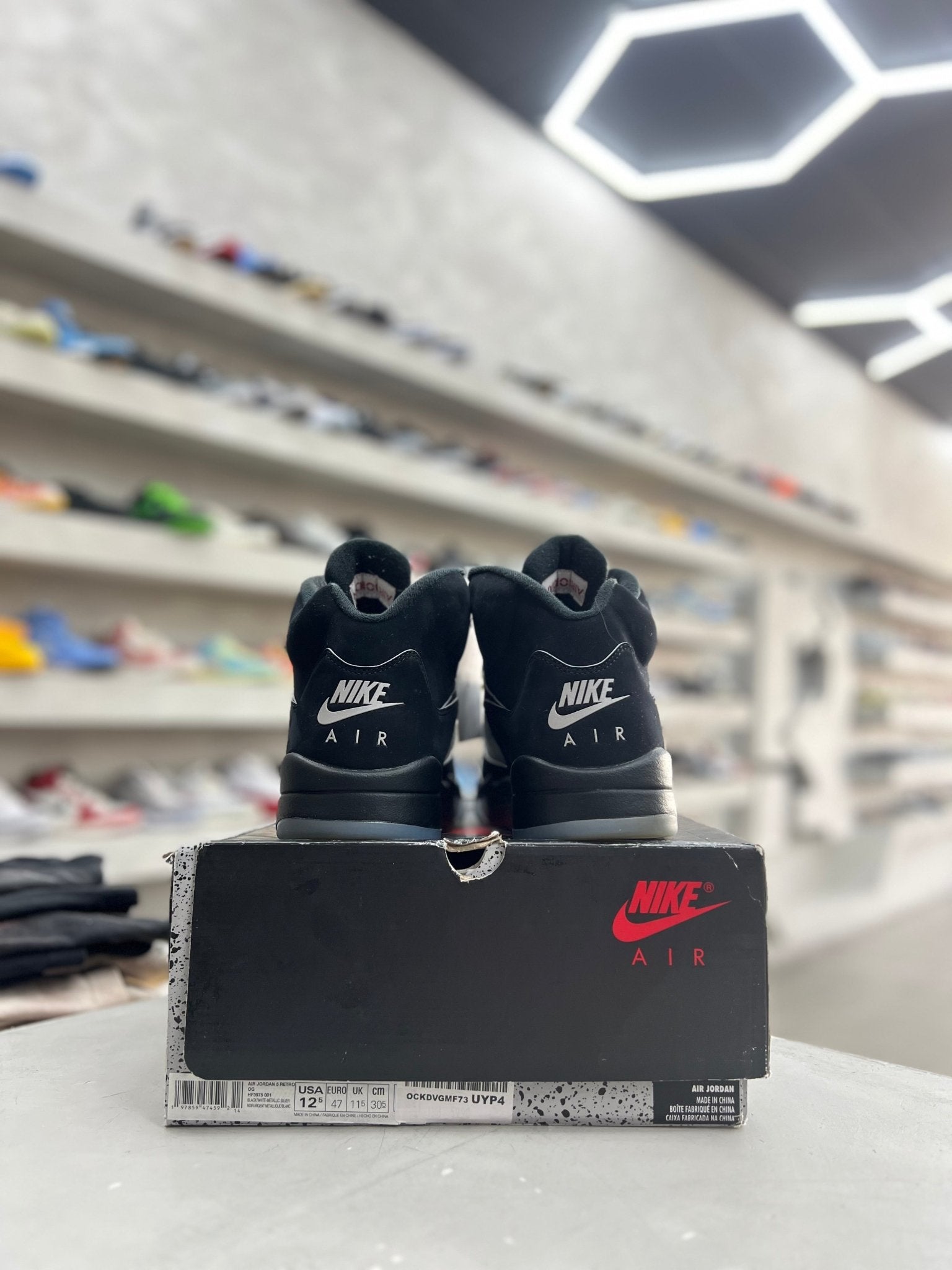 Jordan 5 Retro OG Black Metallic Reimagined Sz 12.5 (PREOWNED) - Restock AveJordan 5 Retro OG Black Metallic Reimagined Sz 12.5 (PREOWNED)Restock AveRestock Ave12.594219635Restock Ave