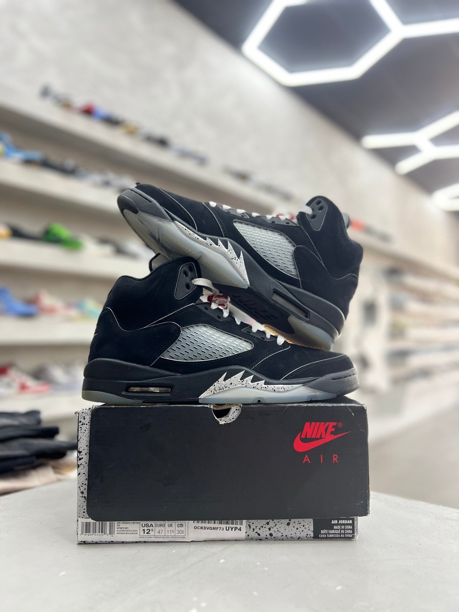 Jordan 5 Retro OG Black Metallic Reimagined Sz 12.5 (PREOWNED) - Restock AveJordan 5 Retro OG Black Metallic Reimagined Sz 12.5 (PREOWNED)Restock AveRestock Ave12.594219635Restock Ave