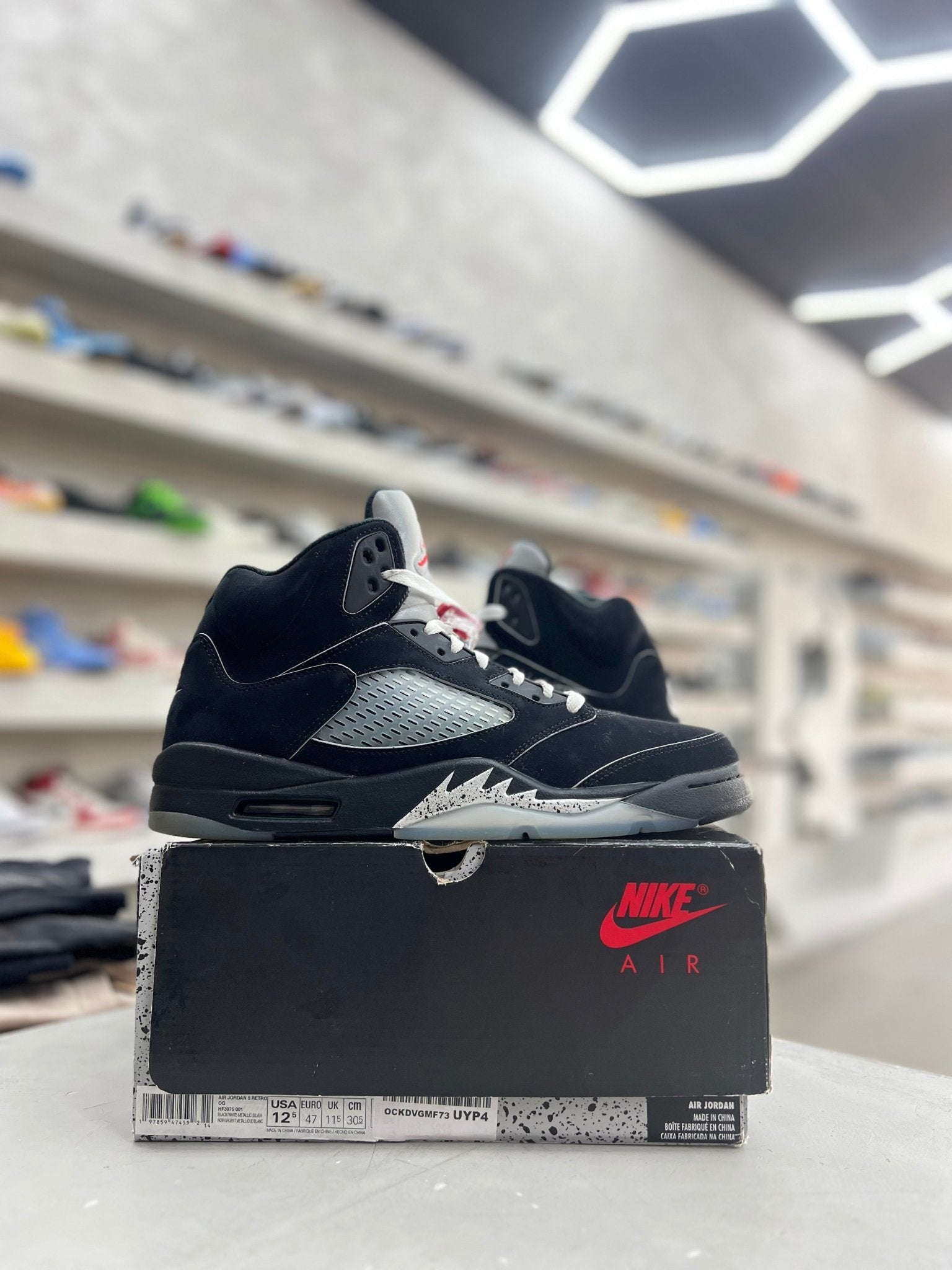 Jordan 5 Retro OG Black Metallic Reimagined Sz 12.5 (PREOWNED) - Restock AveJordan 5 Retro OG Black Metallic Reimagined Sz 12.5 (PREOWNED)Restock AveRestock Ave12.594219635Restock Ave