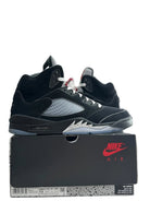 Jordan 5 Retro OG Black Metallic Reimagined Sz 13 (PREOWNED) - Restock AveJordan 5 Retro OG Black Metallic Reimagined Sz 13 (PREOWNED)Restock AveRestock Ave13Restock Ave