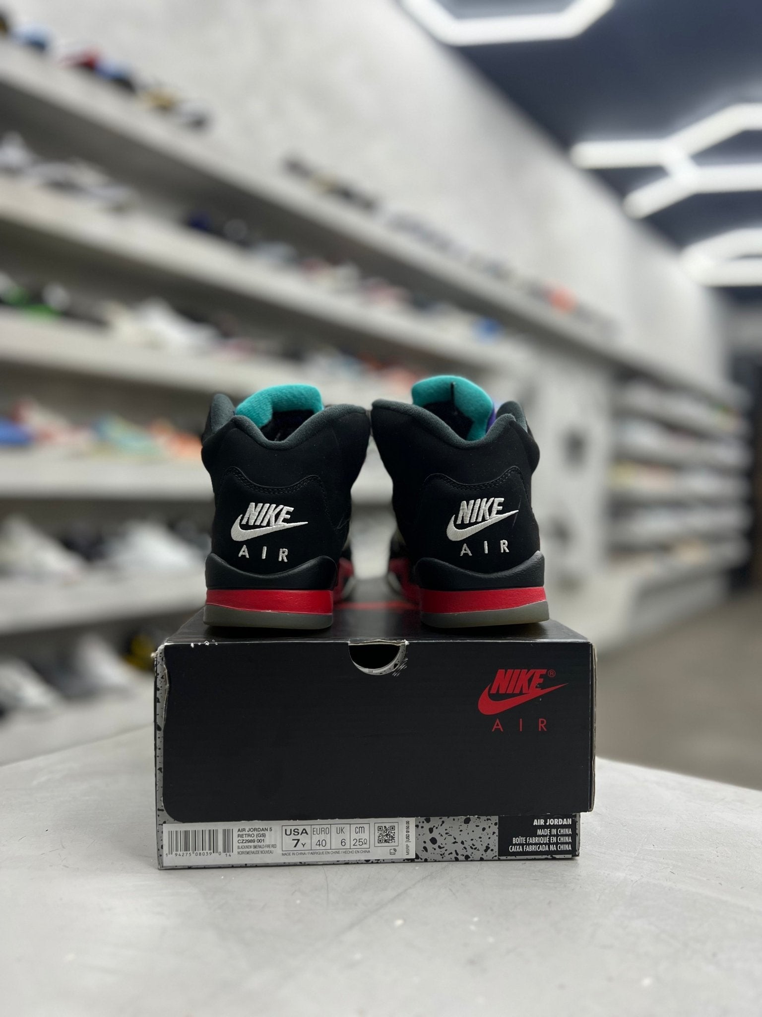 Jordan 5 Retro Top 3 (GS) Sz 7y (PREOWNED) - Restock AveJordan 5 Retro Top 3 (GS) Sz 7y (PREOWNED)Restock AveRestock Ave7yRestock Ave