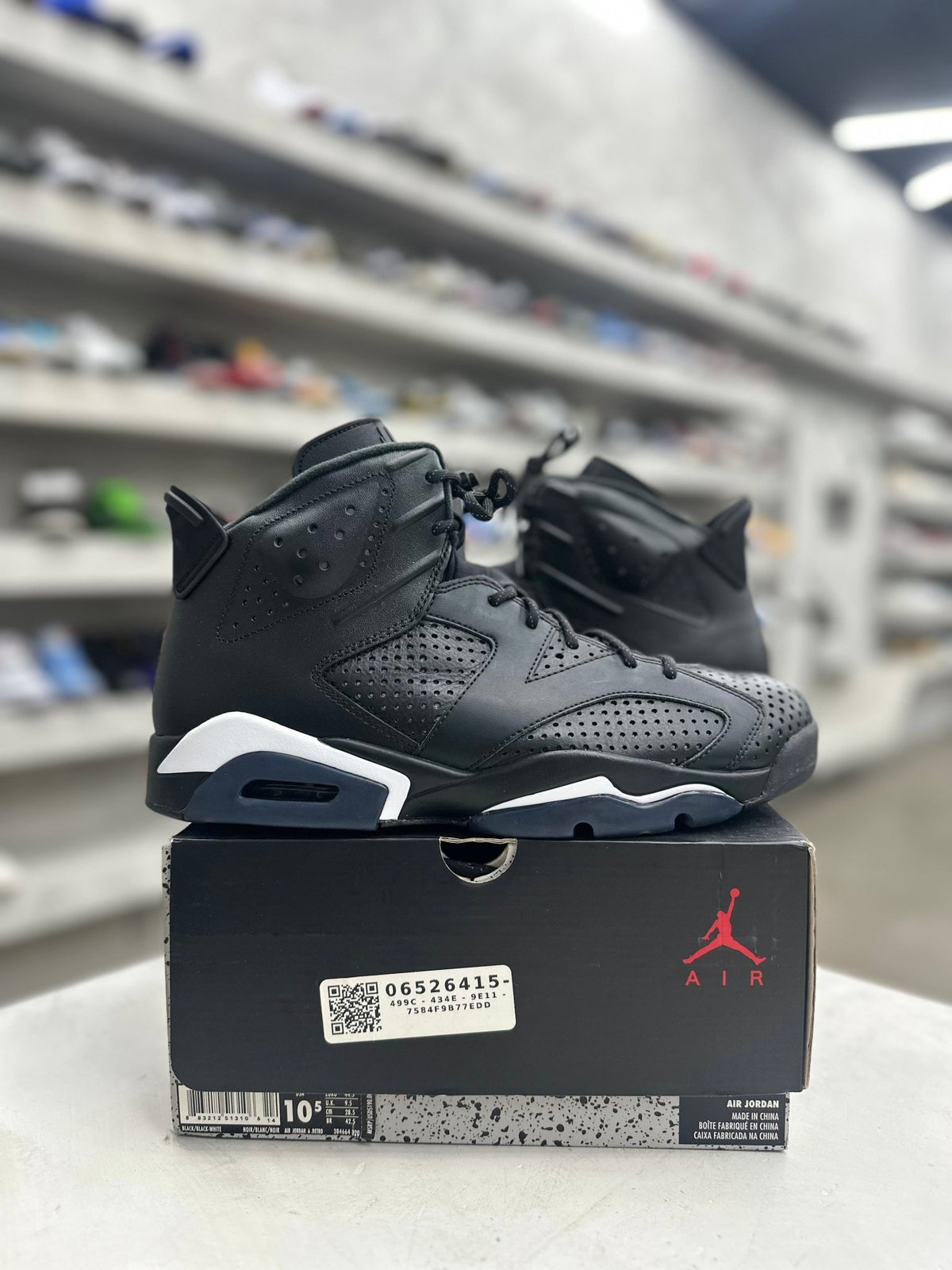 Jordan 6 Retro Black Cat Sz 10.5 (PREOWNED) - Restock AveJordan 6 Retro Black Cat Sz 10.5 (PREOWNED)Restock AveRestock Ave10.593860211Restock Ave