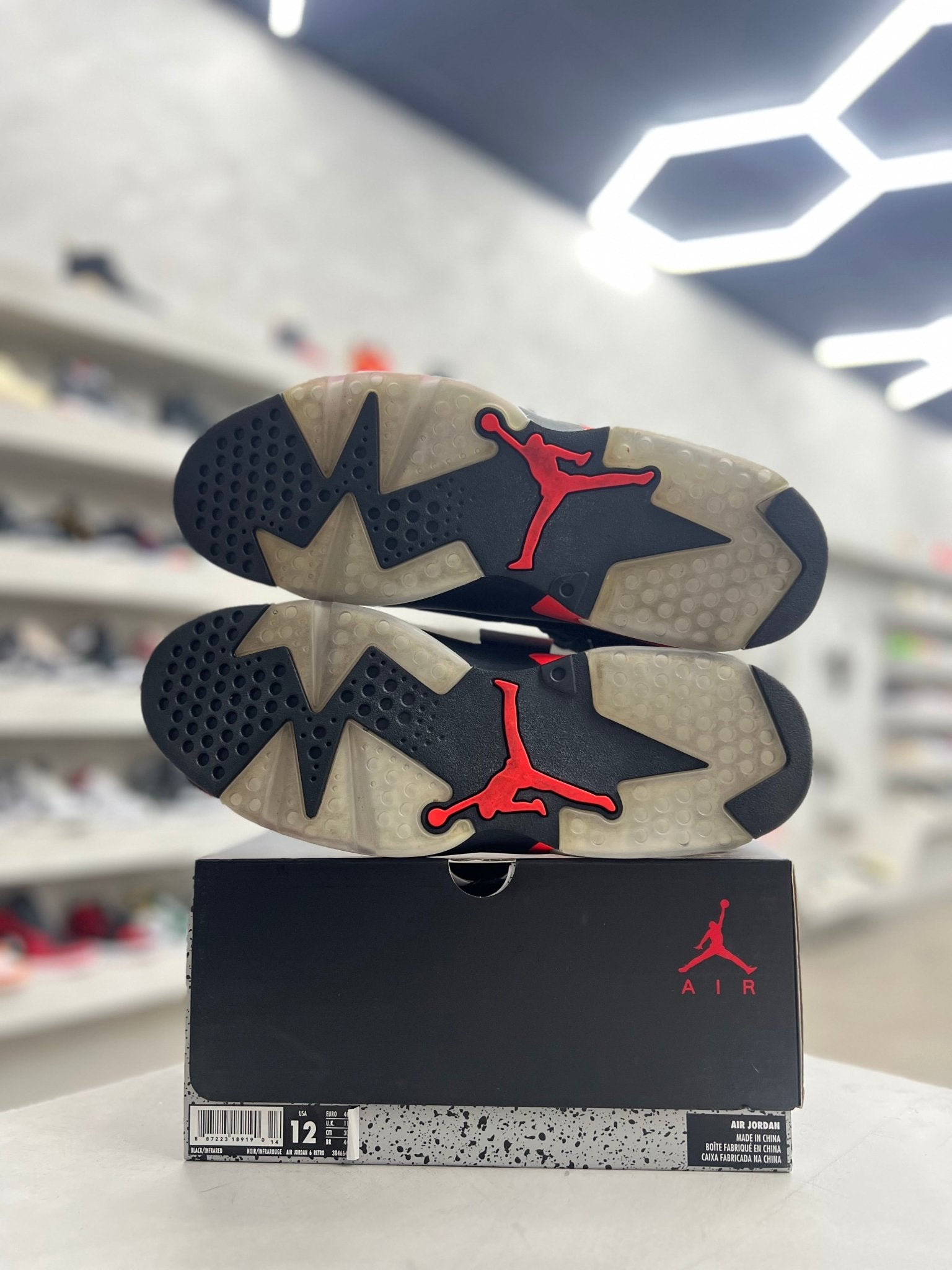 Jordan 6 Retro Black Infrared Sz 12 (PREOWNED) - Restock AveJordan 6 Retro Black Infrared Sz 12 (PREOWNED)Restock AveRestock Ave12Restock Ave