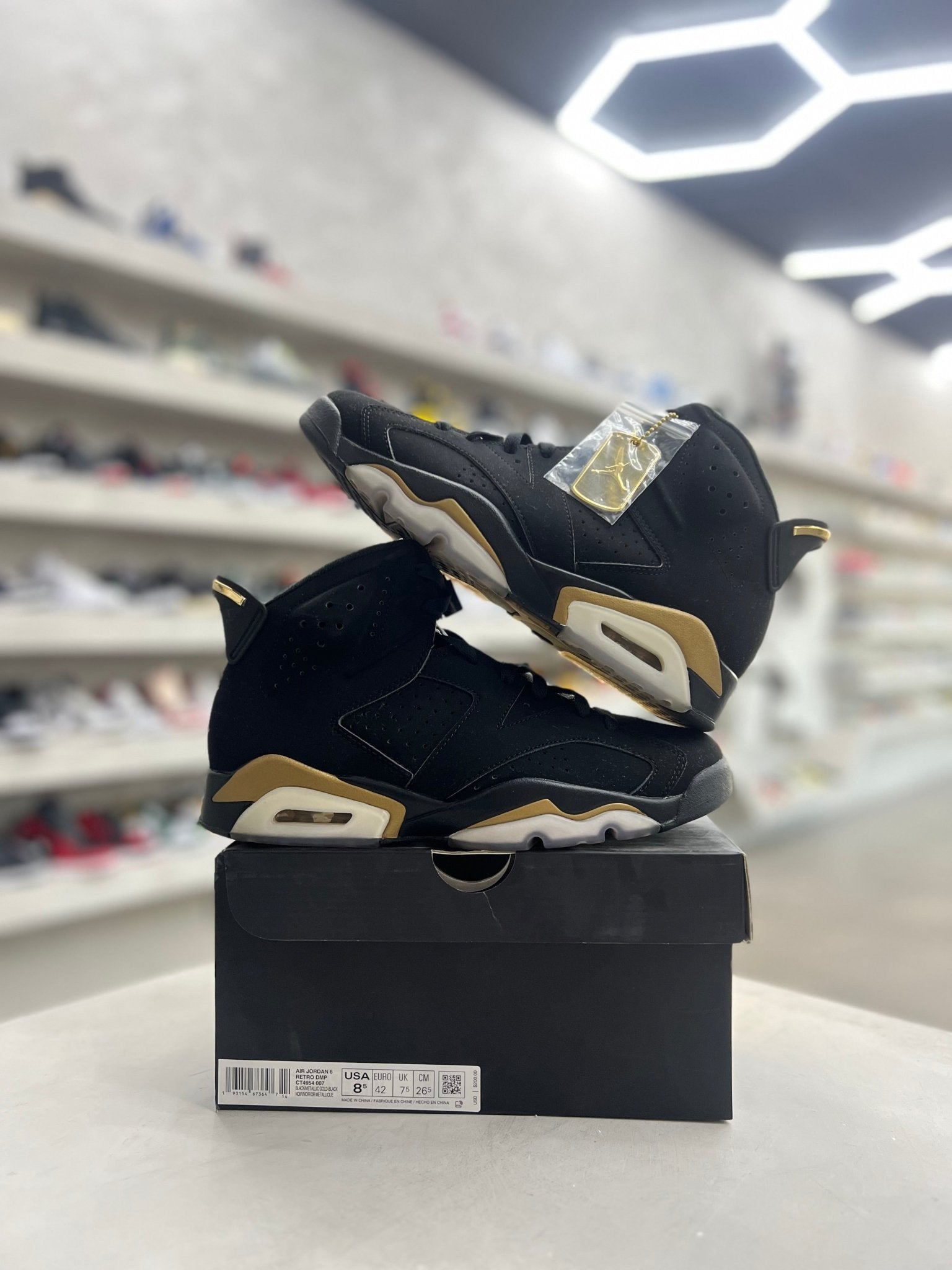 Jordan 6 Retro DMP Sz 8.5 (PREOWNED) - Restock AveJordan 6 Retro DMP Sz 8.5 (PREOWNED)Restock AveRestock Ave8.510238579Restock Ave