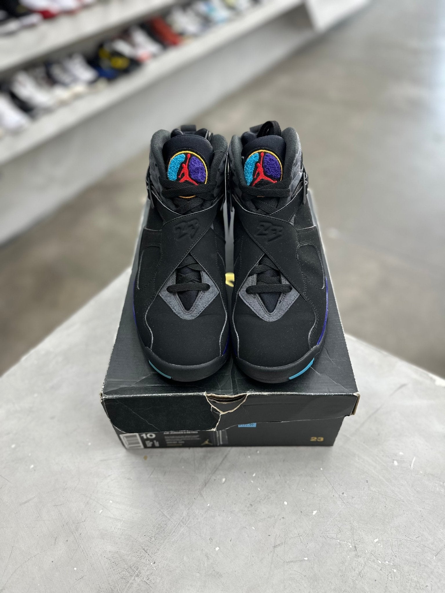 Jordan 8 Retro Aqua Sz 10 (PREOWNED) - Restock AveJordan 8 Retro Aqua Sz 10 (PREOWNED)Restock AveRestock Ave10Restock Ave