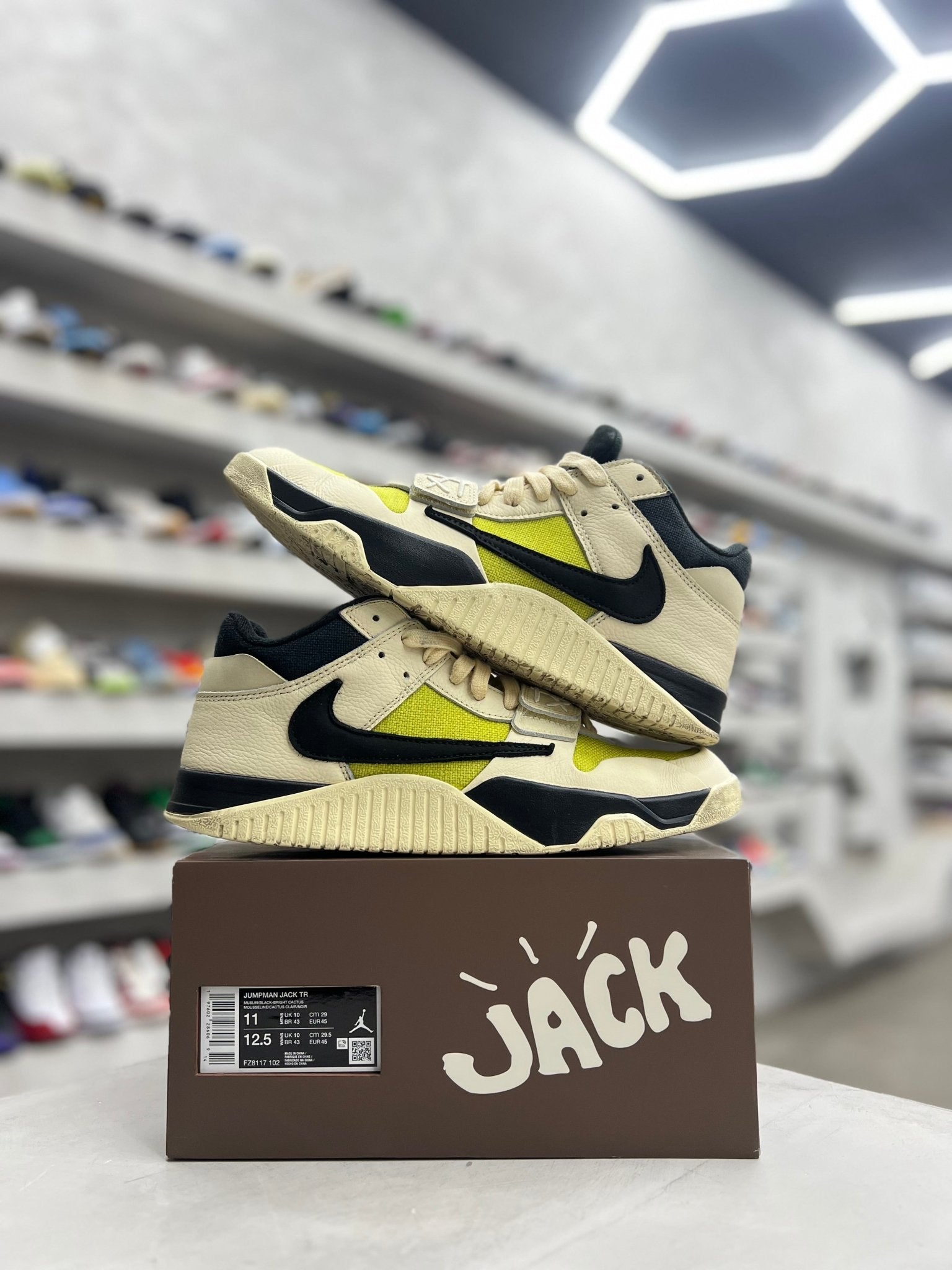 Jordan Jumpman Jack TR Travis Scott Bright Cactus Sz 11 (PREOWNED) - Restock AveJordan Jumpman Jack TR Travis Scott Bright Cactus Sz 11 (PREOWNED)Restock AveRestock Ave11Restock Ave