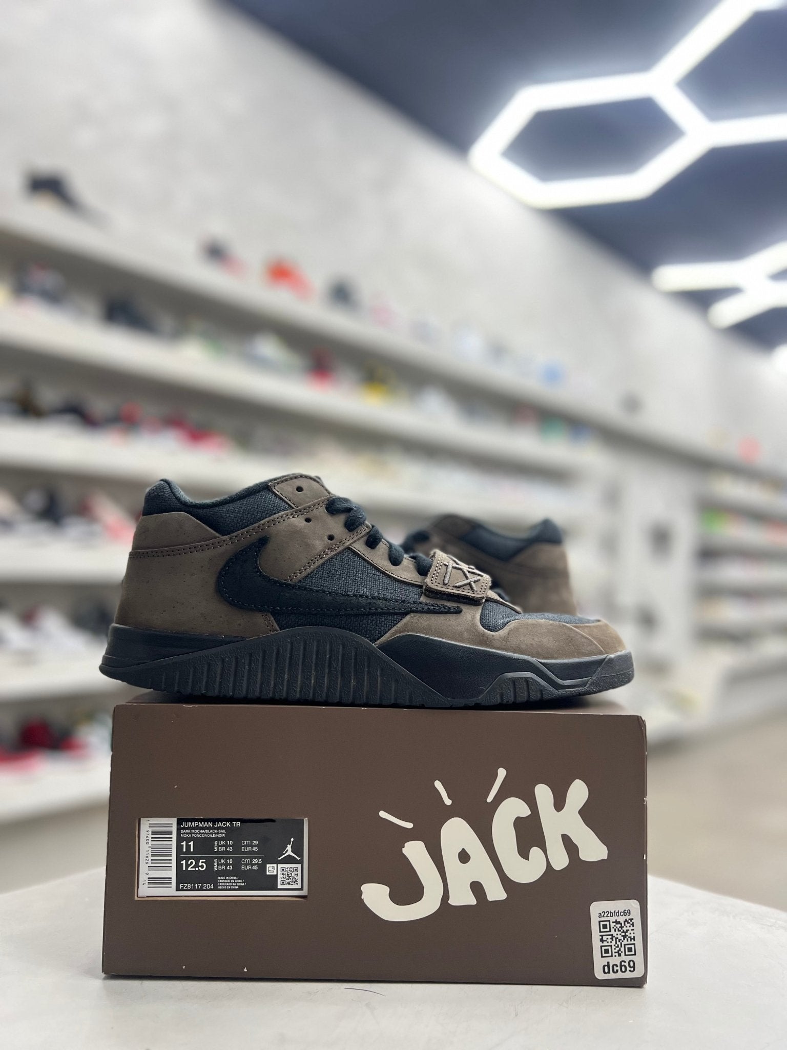 Jordan Jumpman Jack TR Travis Scott Dark Mocha Sz 11 (PREOWNED) - Restock AveJordan Jumpman Jack TR Travis Scott Dark Mocha Sz 11 (PREOWNED)Restock AveRestock Ave11Restock Ave