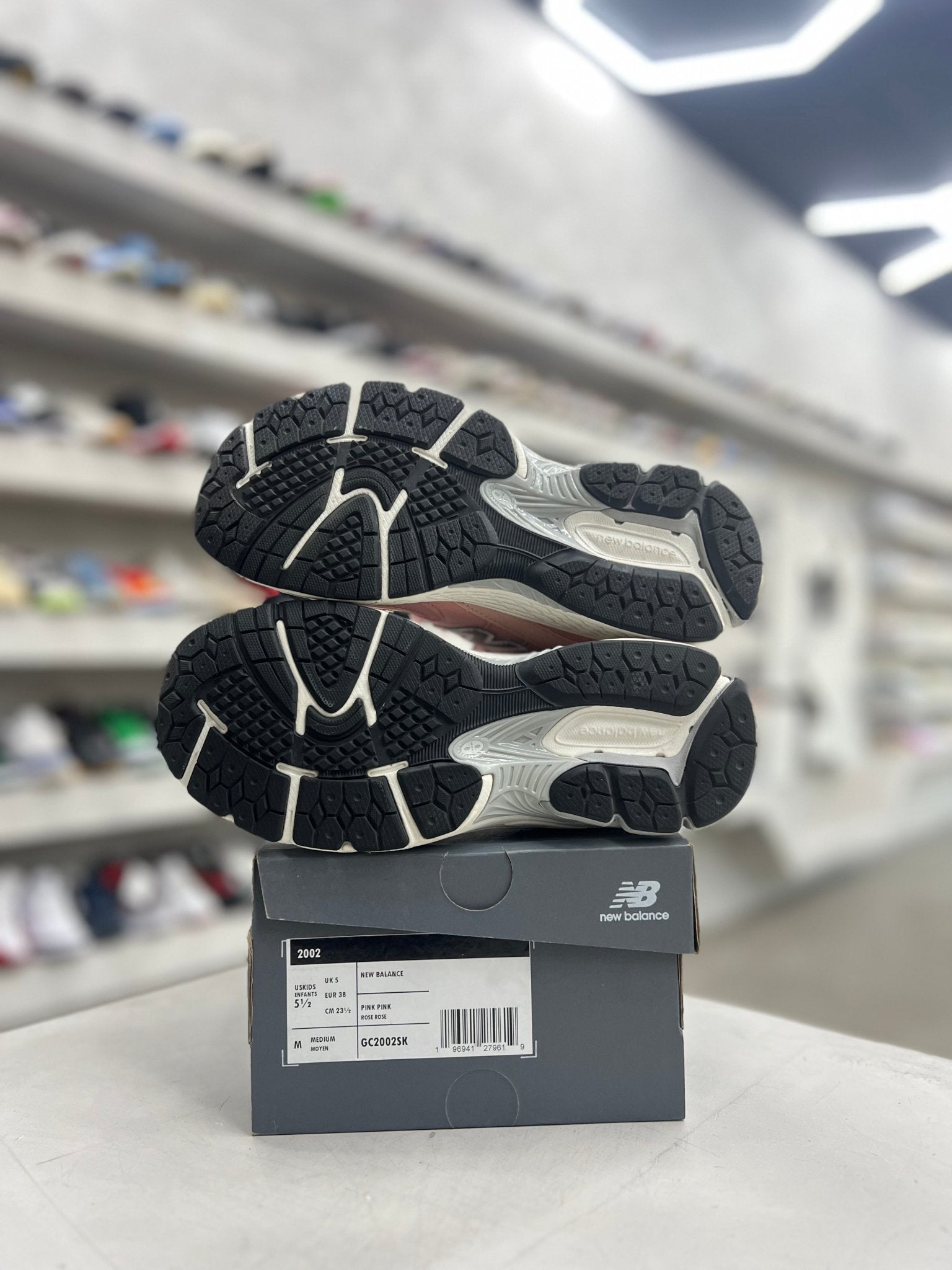 New Balance 2002R Pink Sand Sz 5.5 (PREOWNED) - Restock AveNew Balance 2002R Pink Sand Sz 5.5 (PREOWNED)Restock AveRestock Ave5.5y76688755Restock Ave