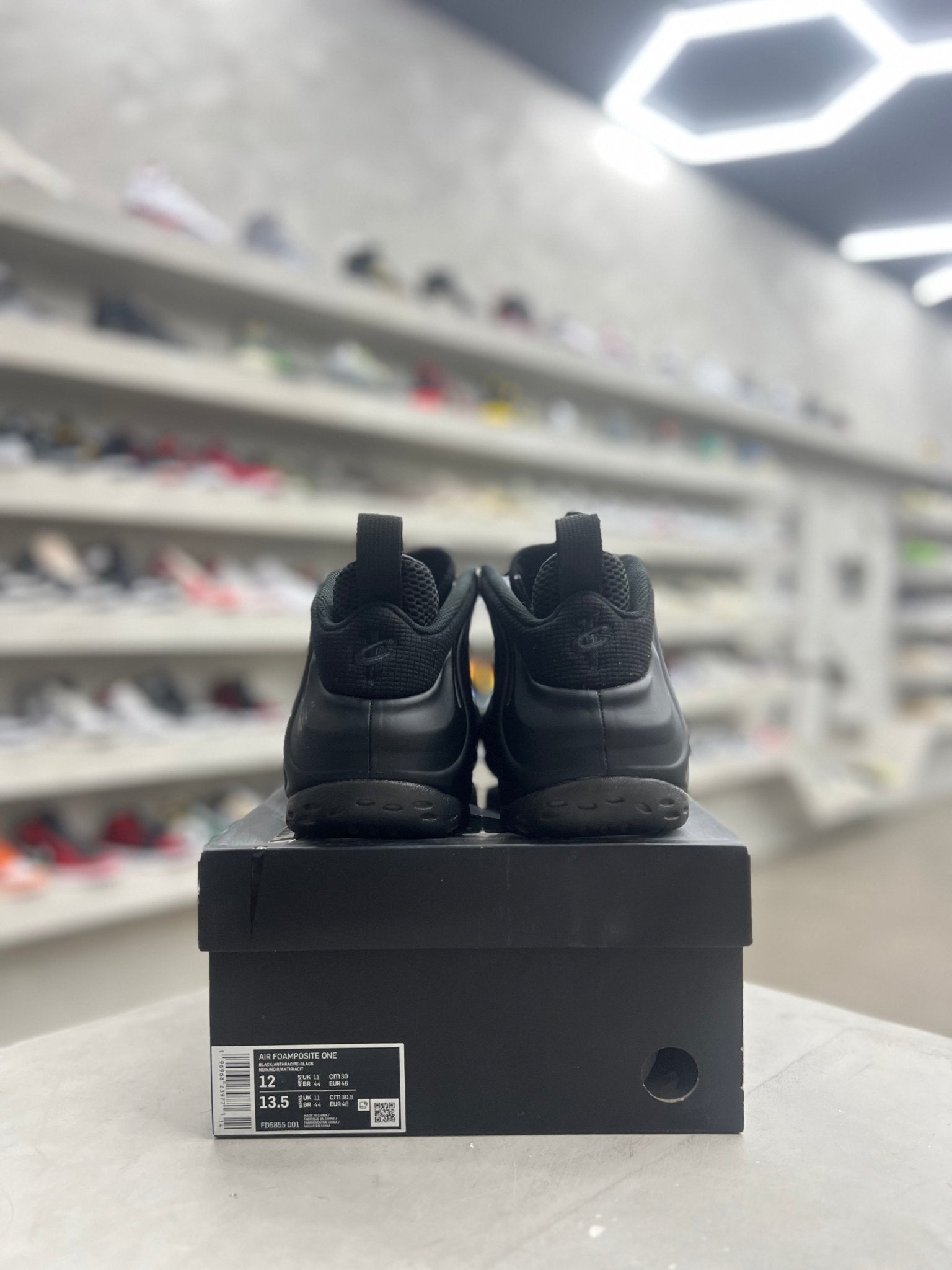 Nike Air Foamposite One Anthracite Sz 12 (PREOWNED) - Restock AveNike Air Foamposite One Anthracite Sz 12 (PREOWNED)Restock AveRestock Ave12Restock Ave