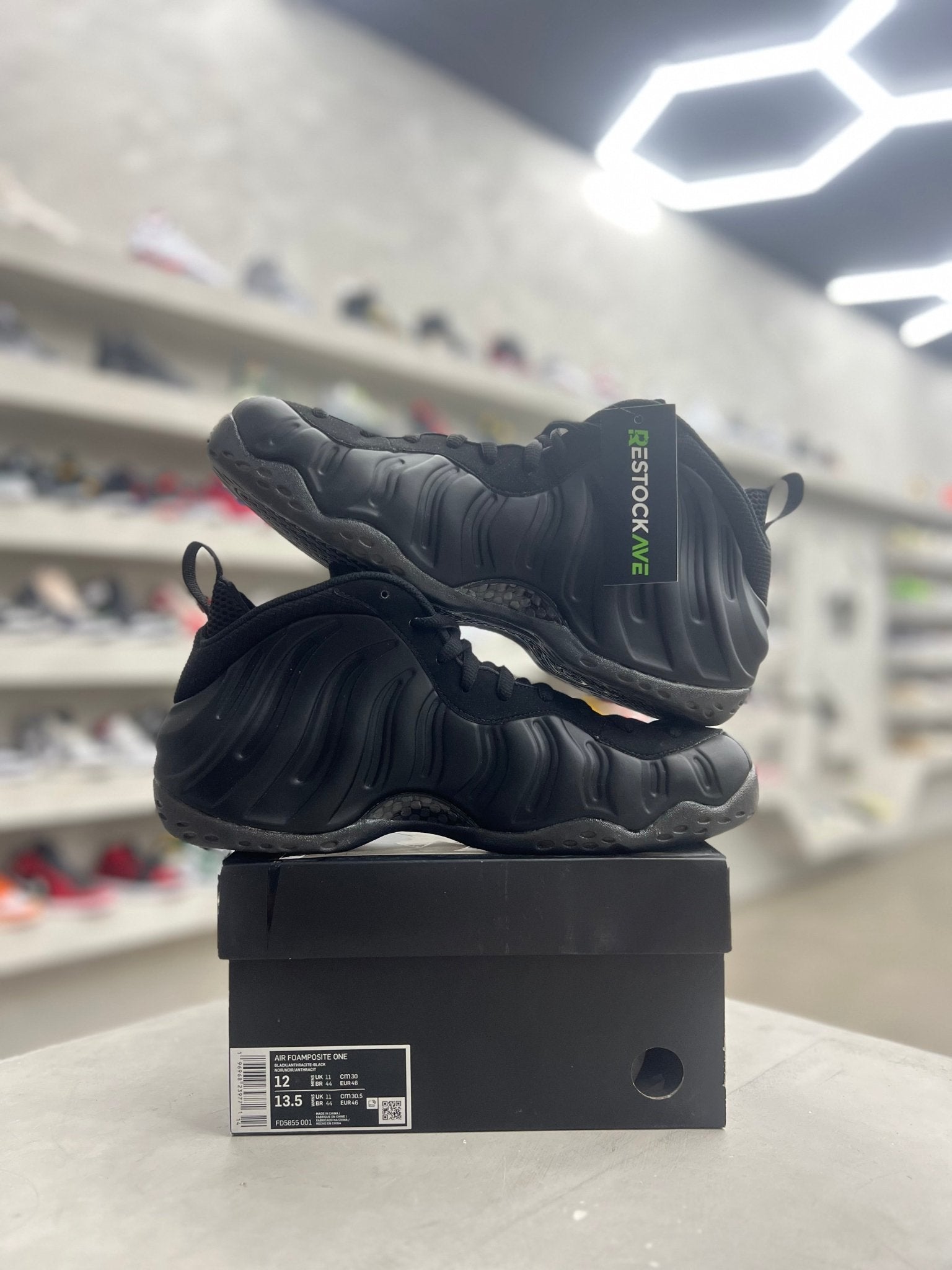 Nike Air Foamposite One Anthracite Sz 12 (PREOWNED) - Restock AveNike Air Foamposite One Anthracite Sz 12 (PREOWNED)Restock AveRestock Ave12Restock Ave