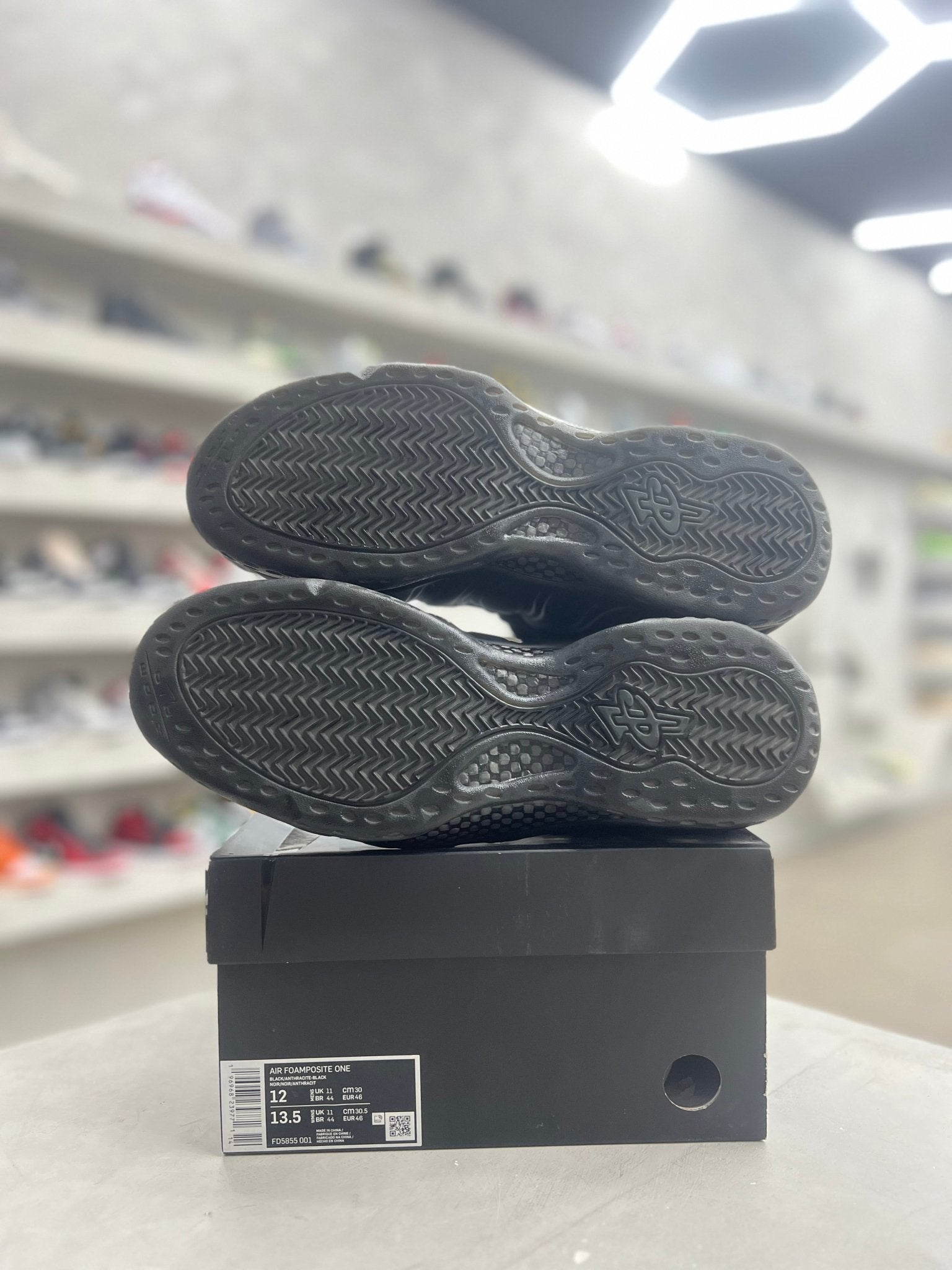 Nike Air Foamposite One Anthracite Sz 12 (PREOWNED) - Restock AveNike Air Foamposite One Anthracite Sz 12 (PREOWNED)Restock AveRestock Ave12Restock Ave