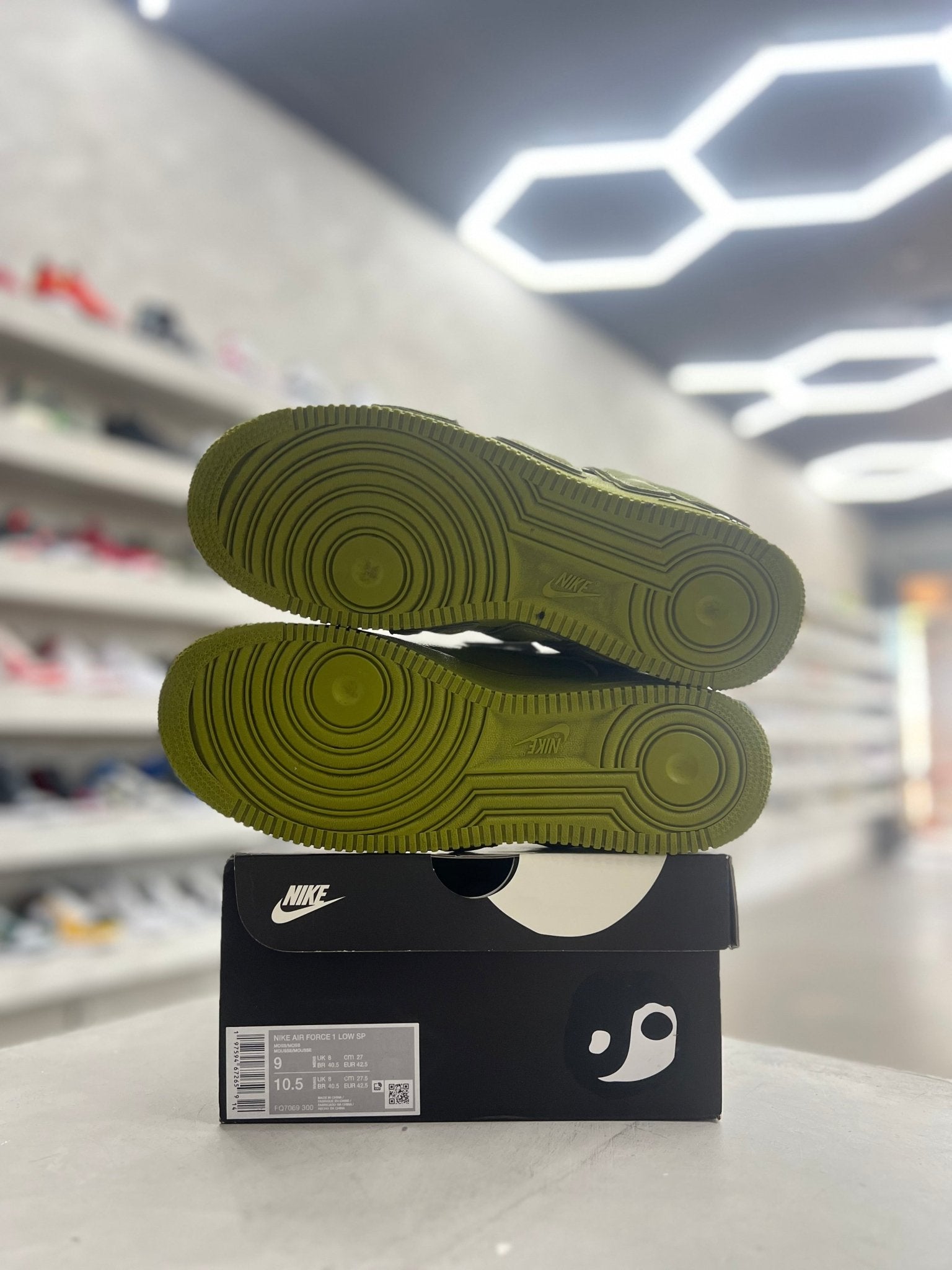 Nike Air Force 1 Low Cactus Plant Flea Market Moss Sz 9 (PREOWNED) - Restock AveNike Air Force 1 Low Cactus Plant Flea Market Moss Sz 9 (PREOWNED)Restock AveRestock Ave977364595Restock Ave