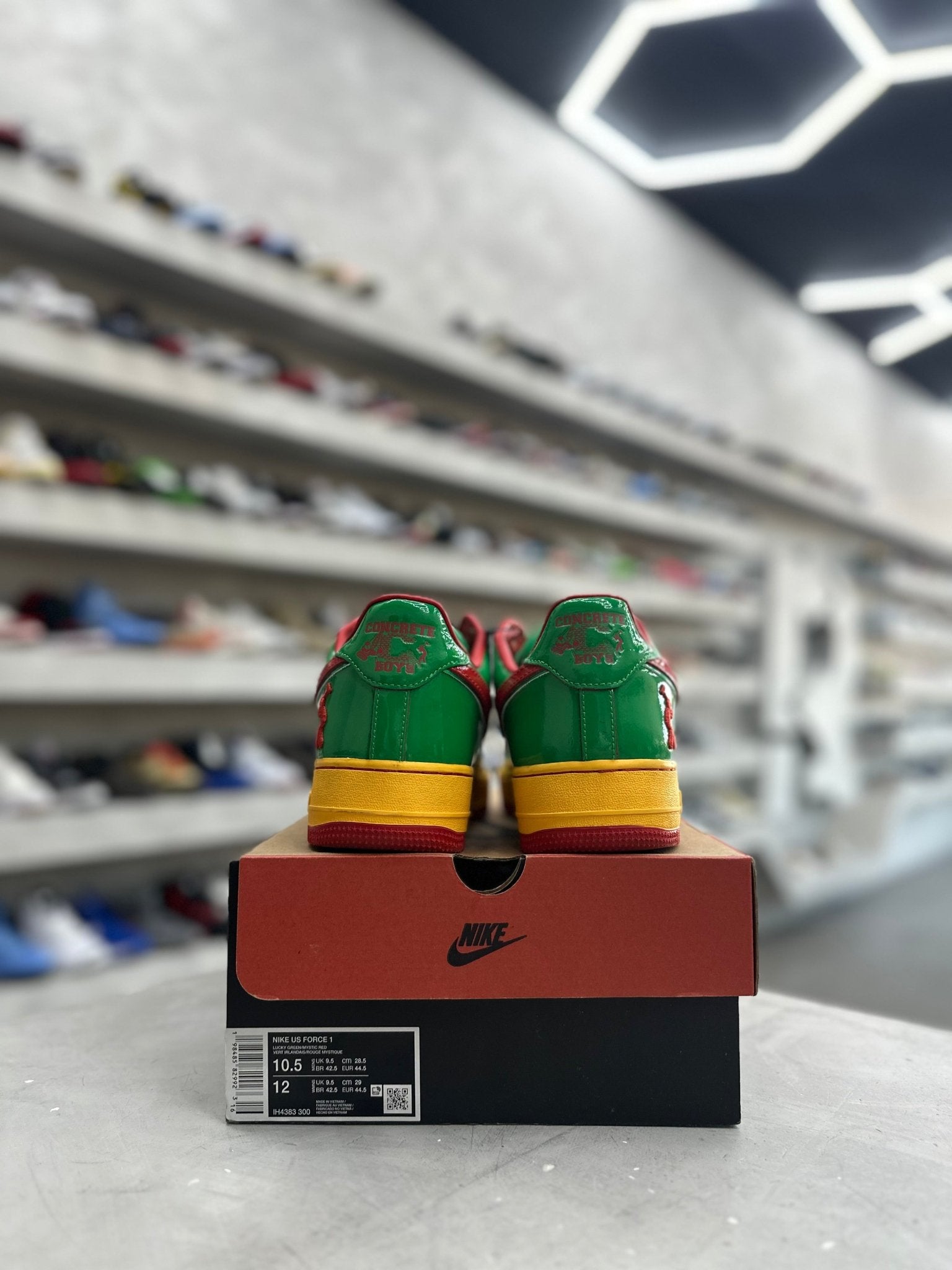 Nike Air Force 1 Low Lil Yachty Concrete Boys Lucky Green Sz 10.5 (PREOWNED) - Restock AveNike Air Force 1 Low Lil Yachty Concrete Boys Lucky Green Sz 10.5 (PREOWNED)Restock AveRestock Ave10.546466419Restock Ave