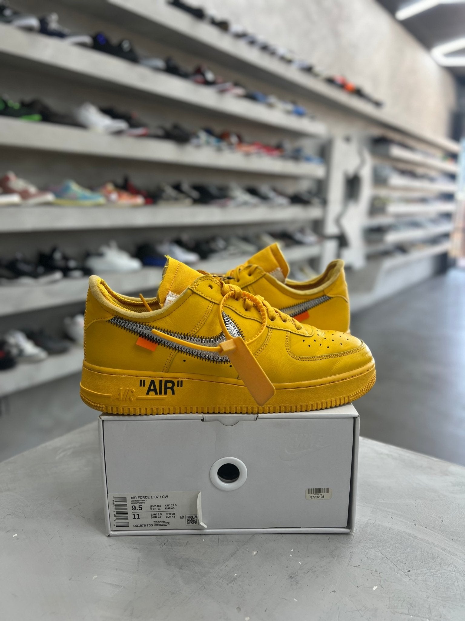 Nike Air Force 1 Low Off - White ICA University Gold Sz 9.5 (PREOWNED) - Restock AveNike Air Force 1 Low Off - White ICA University Gold Sz 9.5 (PREOWNED)Restock AveRestock Ave9.5Restock Ave