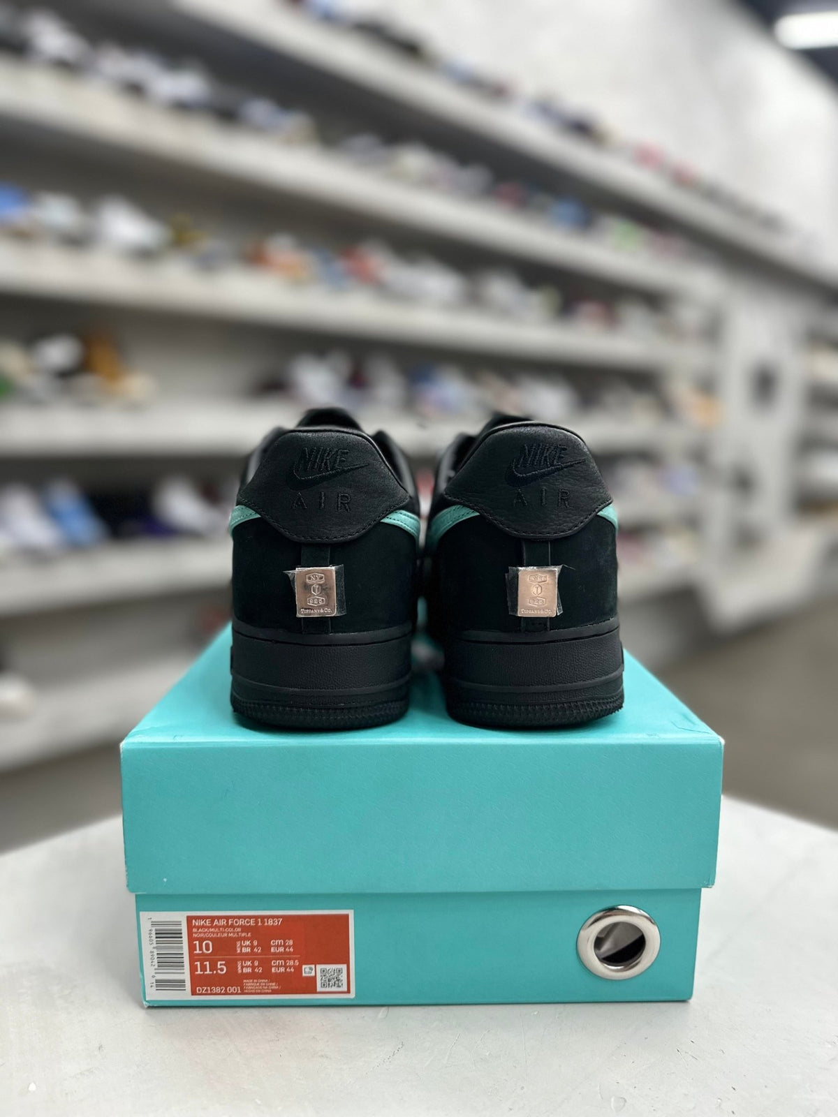 Nike Air Force 1 Low Tiffany & Co. 1837 Sz 10 (PREOWNED) - Restock AveNike Air Force 1 Low Tiffany & Co. 1837 Sz 10 (PREOWNED)Restock AveRestock Ave10Restock Ave