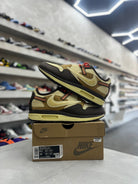 Nike Air Max 1 Travis Scott Cactus Jack Baroque Brown Sz 8.5 (PREOWNED) - Restock AveNike Air Max 1 Travis Scott Cactus Jack Baroque Brown Sz 8.5 (PREOWNED)Restock AveRestock Ave8.5Restock Ave