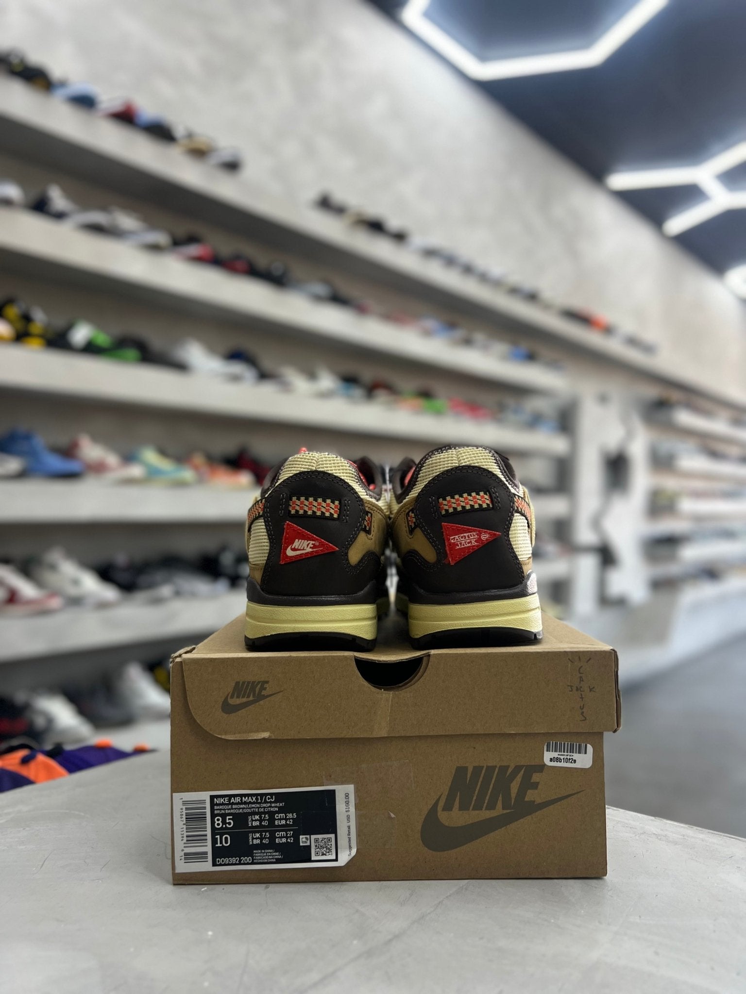 Nike Air Max 1 Travis Scott Cactus Jack Baroque Brown Sz 8.5 (PREOWNED) - Restock AveNike Air Max 1 Travis Scott Cactus Jack Baroque Brown Sz 8.5 (PREOWNED)Restock AveRestock Ave8.5Restock Ave