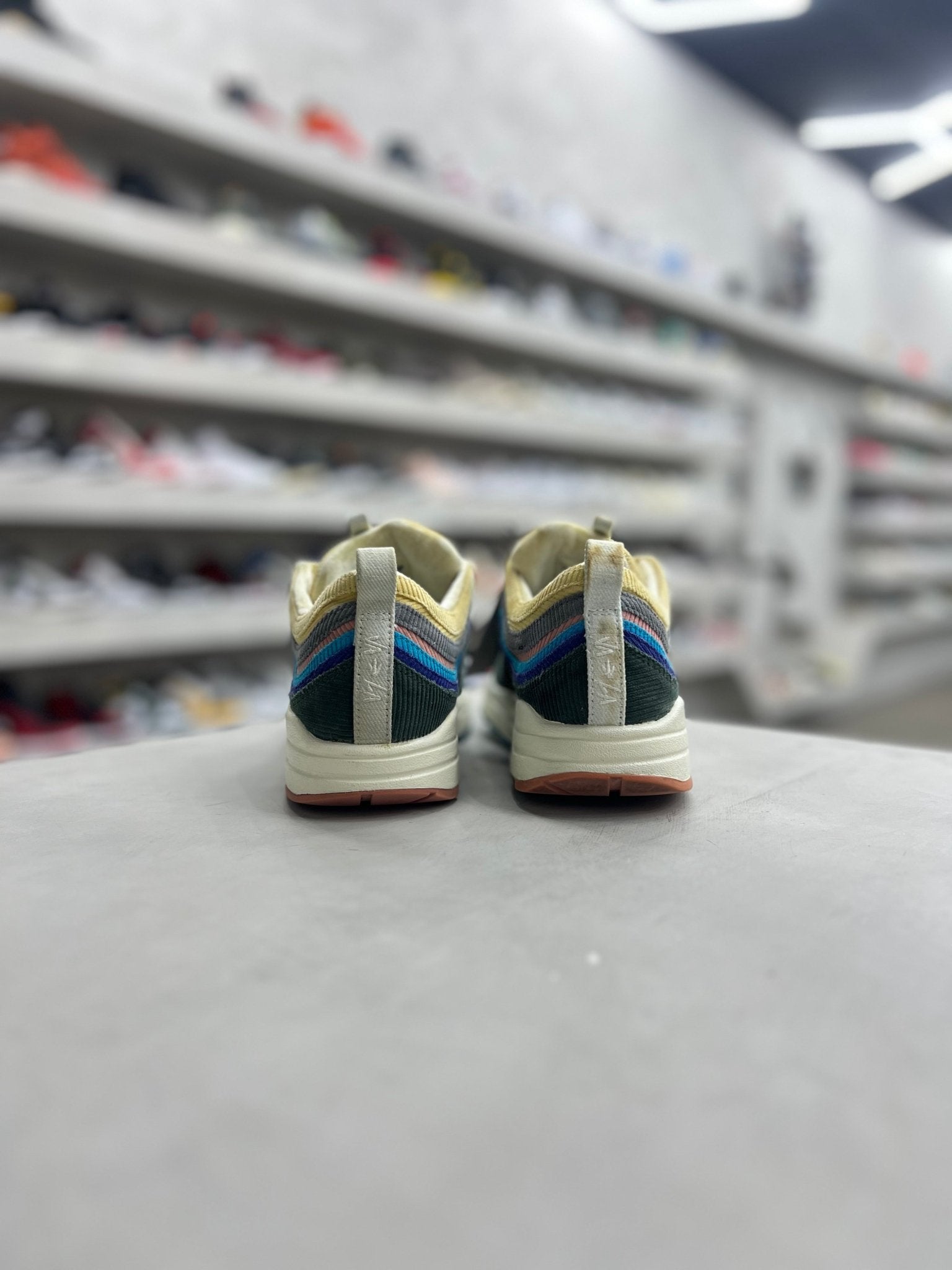 Nike Air Max 1/97 Sean Wotherspoon Sz 9 (PREOWNED) (NO BOX) - Restock AveNike Air Max 1/97 Sean Wotherspoon Sz 9 (PREOWNED) (NO BOX)Restock AveRestock Ave978770547Restock Ave