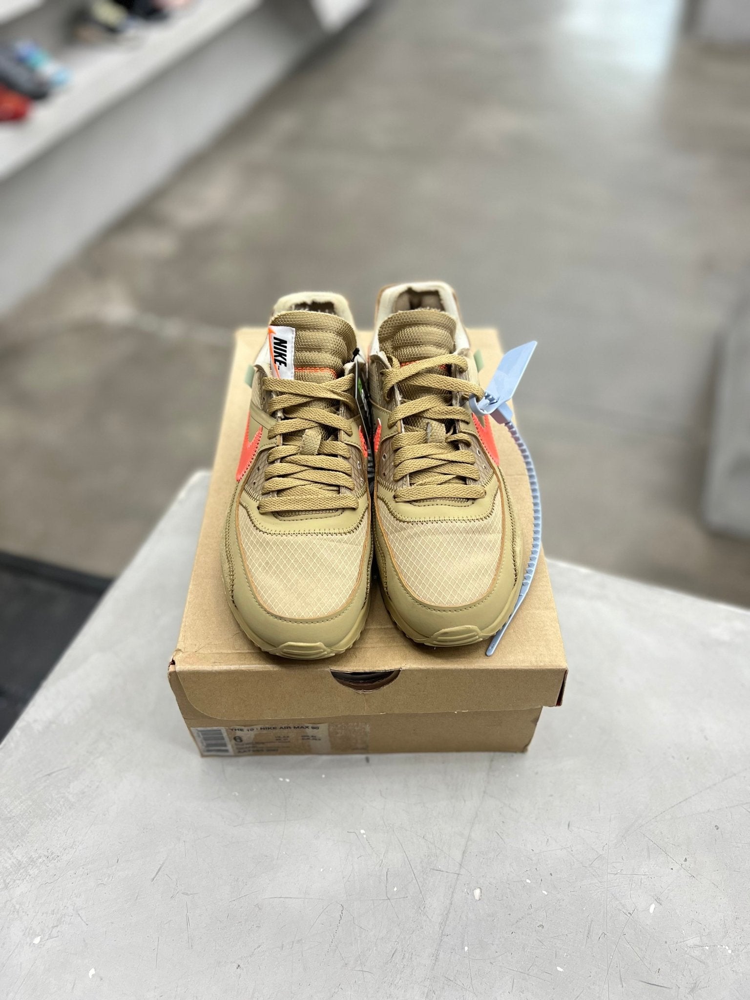 Nike Air Max 90 Off - White Desert Ore Sz 6 (PREOWNED) - Restock AveNike Air Max 90 Off - White Desert Ore Sz 6 (PREOWNED)Restock AveRestock Ave630505331Restock Ave