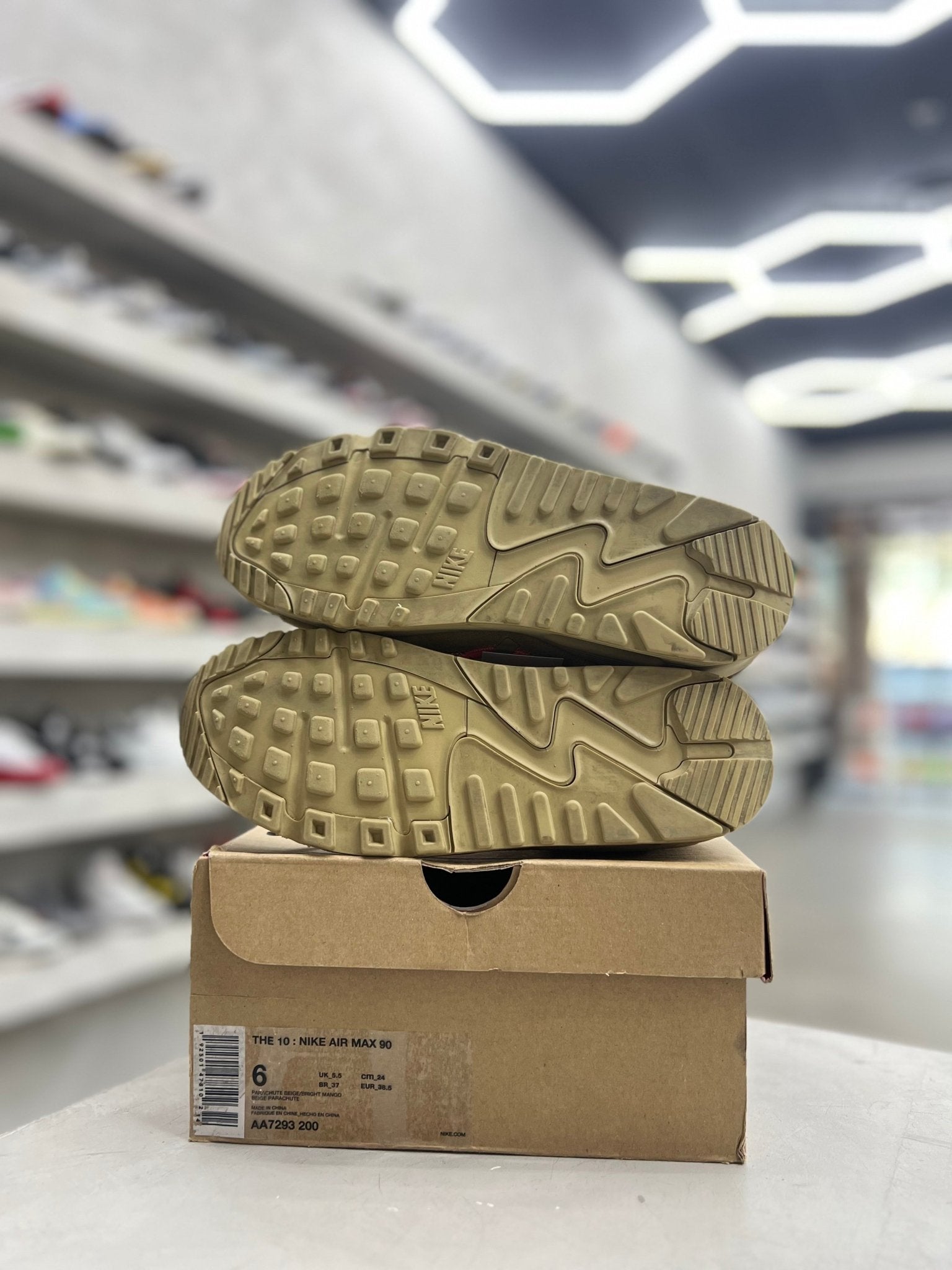 Nike Air Max 90 Off - White Desert Ore Sz 6 (PREOWNED) - Restock AveNike Air Max 90 Off - White Desert Ore Sz 6 (PREOWNED)Restock AveRestock Ave630505331Restock Ave
