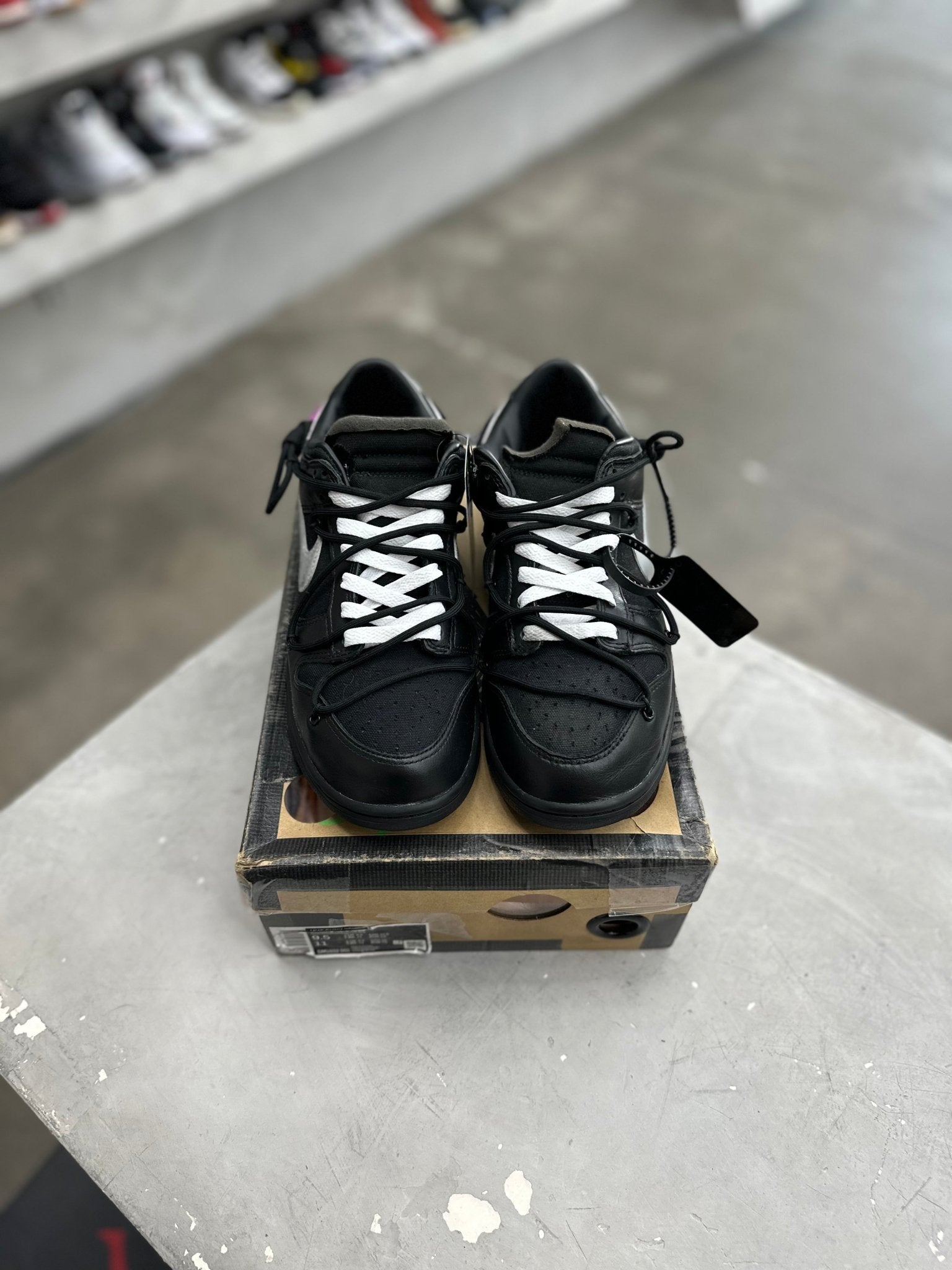 Nike Dunk Low Off-White Lot 50 Sz 9.5 (PREOWNED) - Restock AveNike Dunk Low Off-White Lot 50 Sz 9.5 (PREOWNED)Restock AveRestock Ave9.5Restock Ave