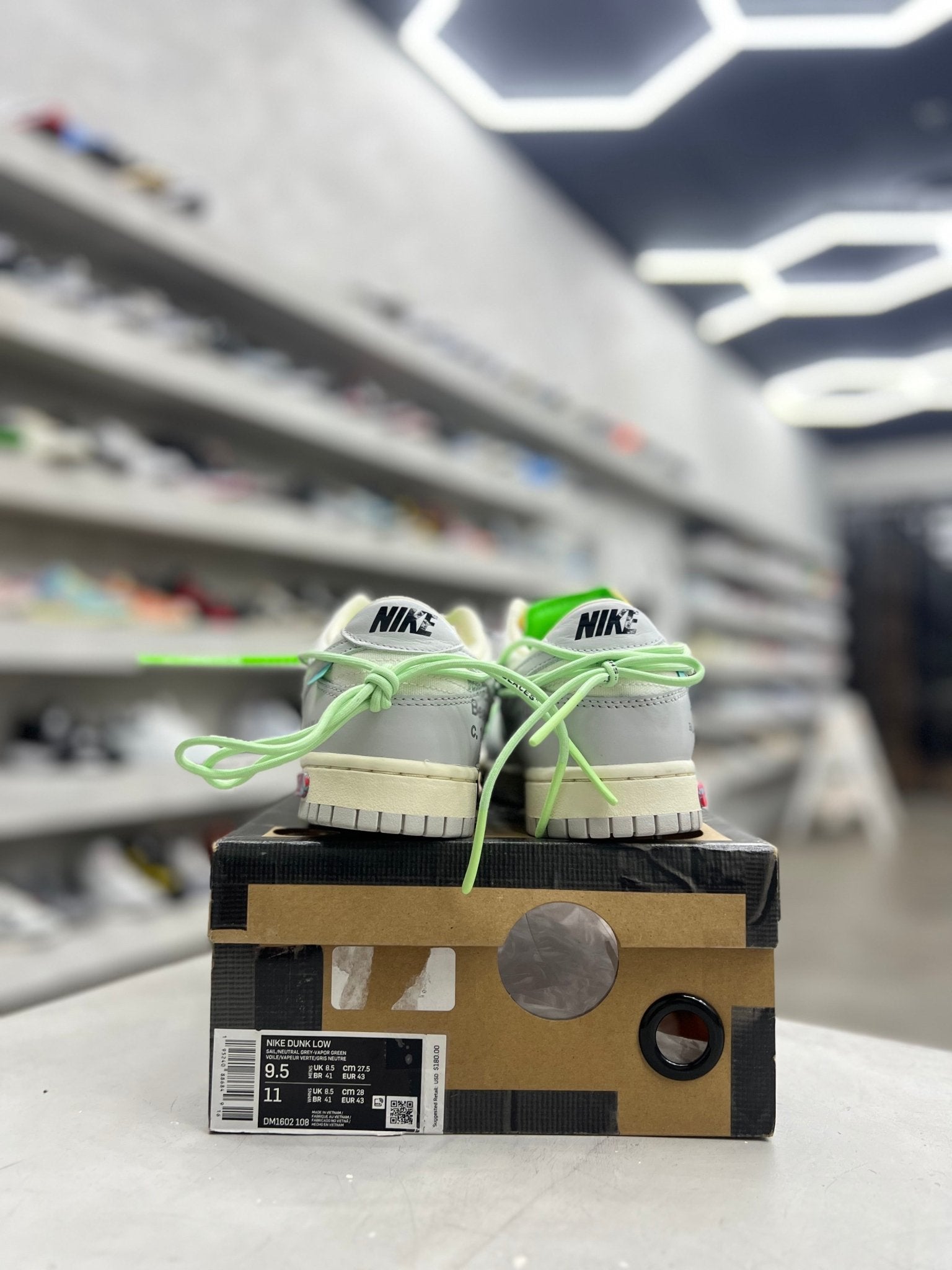 Nike Dunk Low Off - White Lot 7 Sz 9.5 (PREOWNED) - Restock AveNike Dunk Low Off - White Lot 7 Sz 9.5 (PREOWNED)Restock AveRestock Ave9.5Restock Ave