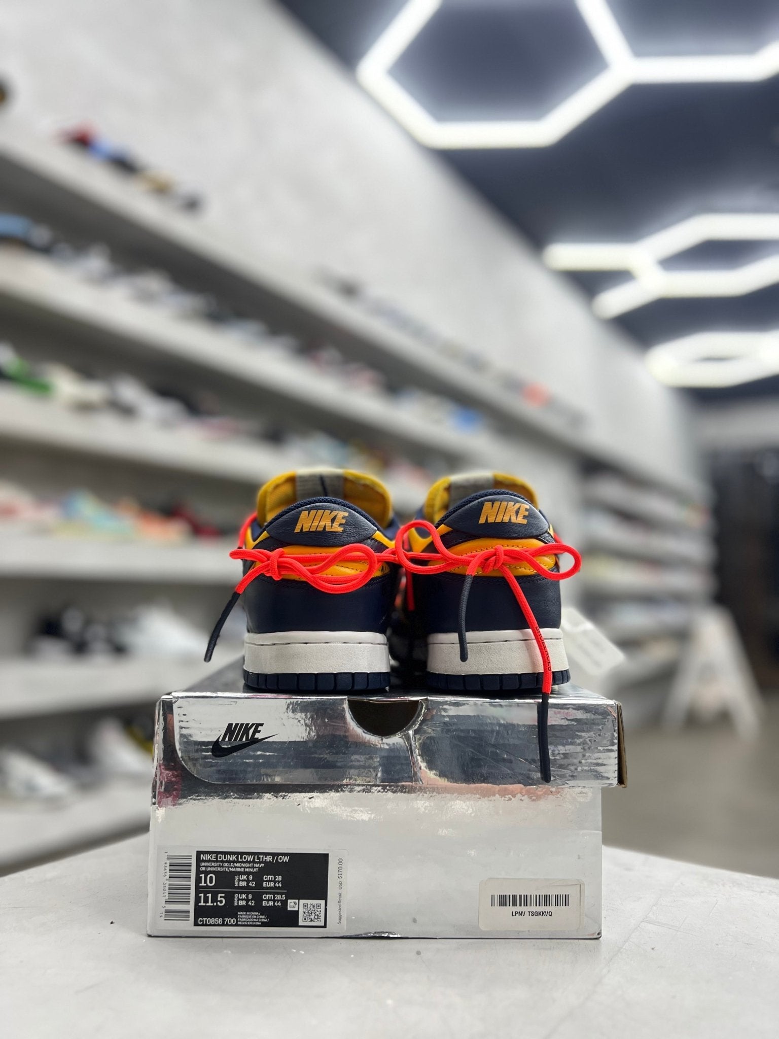 Nike Dunk Low Off - White University Gold Sz 10 (PREOWNED) - Restock AveNike Dunk Low Off - White University Gold Sz 10 (PREOWNED)Restock AveRestock Ave10Restock Ave
